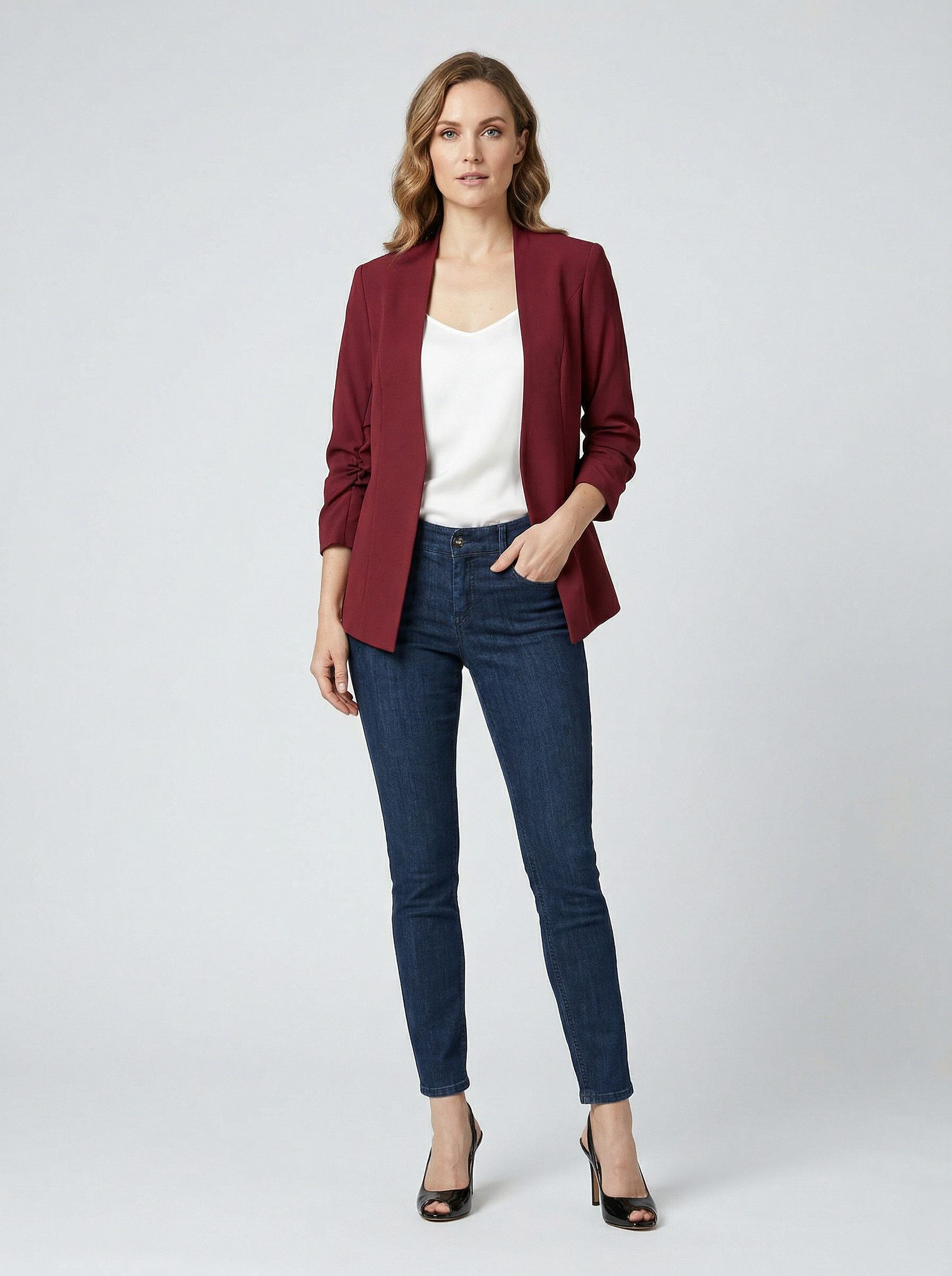 Zum Outfit 7