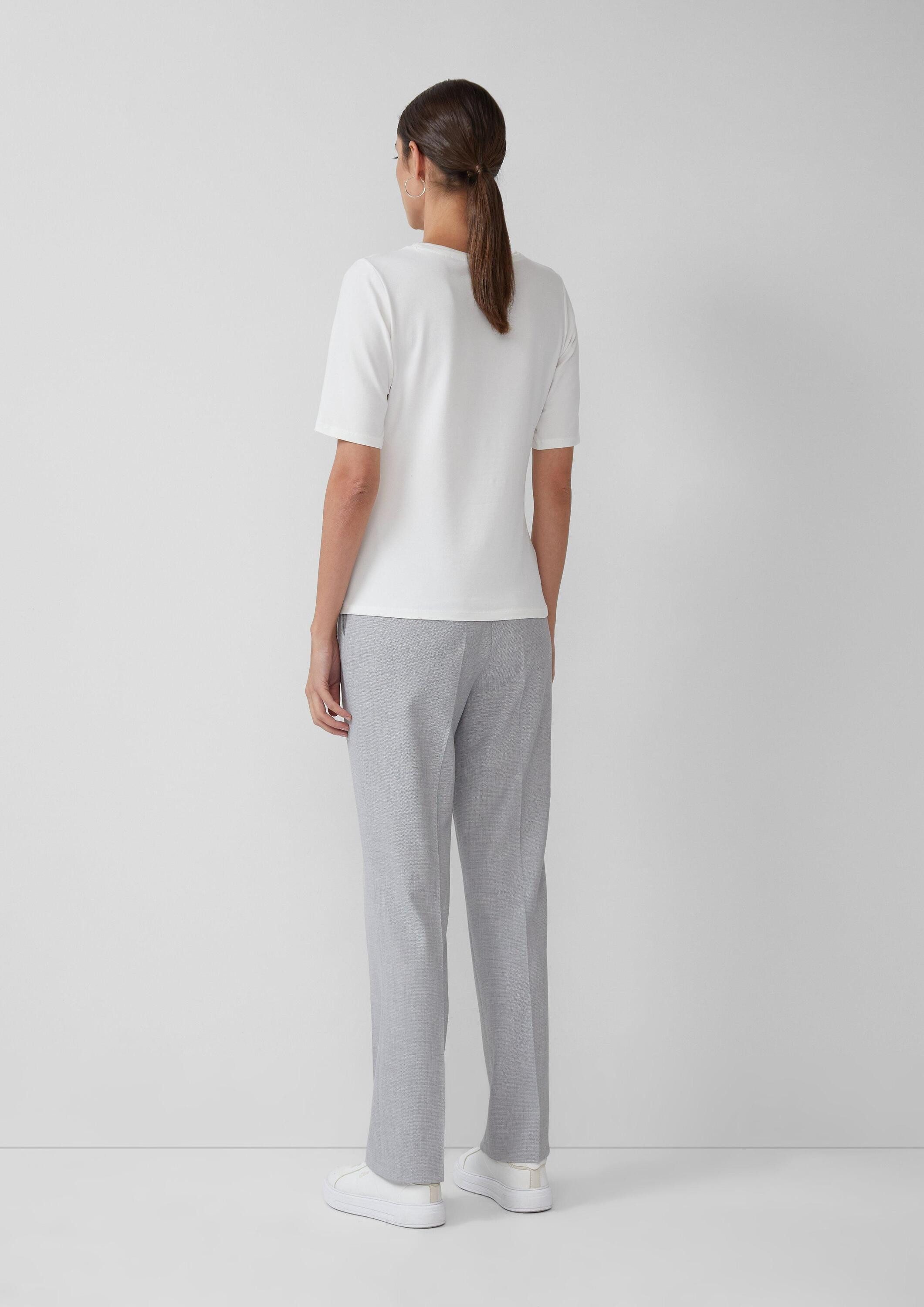 s.Oliver Kurzarmshirt T-Shirt T-Shirt aus Baumwollmix mit Satindetail am Ausschnitt