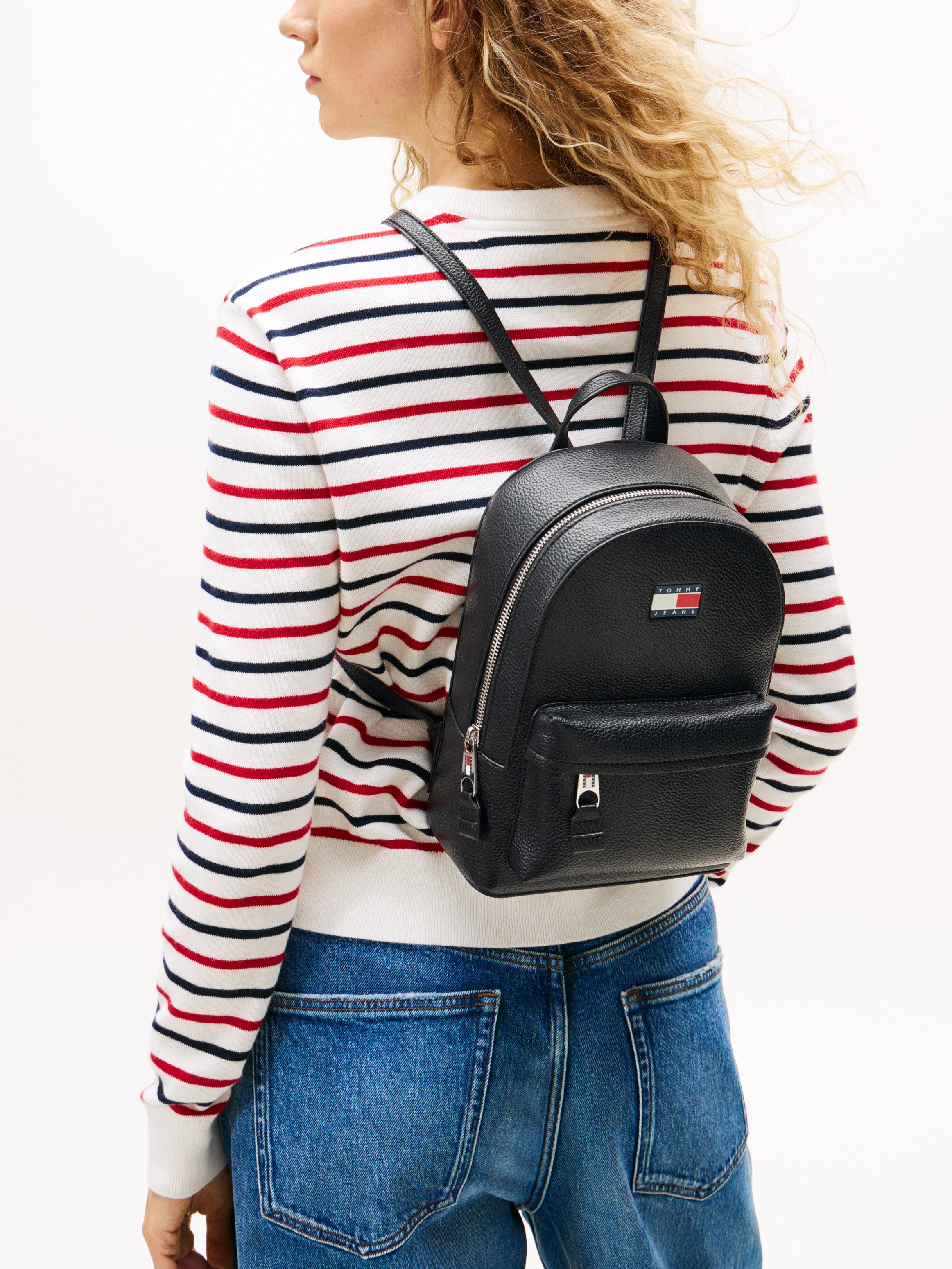 Tommy Jeans Cityrucksack TJW MUST BACKPACK, Damen Freizeitrucksack mit Logo günstig online kaufen