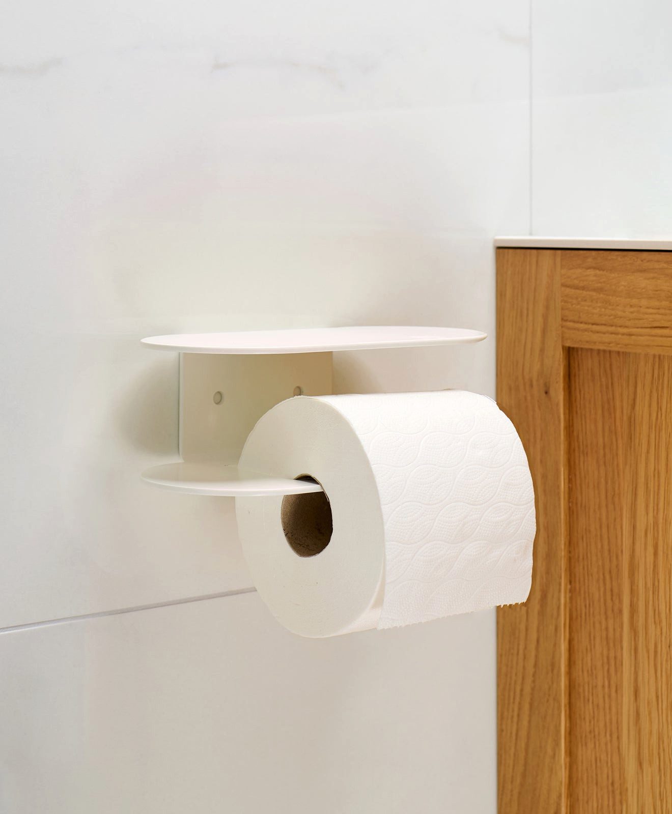 KAWENTSMANN Toilettenpapierhalter Toilettenpapierhalter ohne Bohren mit Ablage ORBI