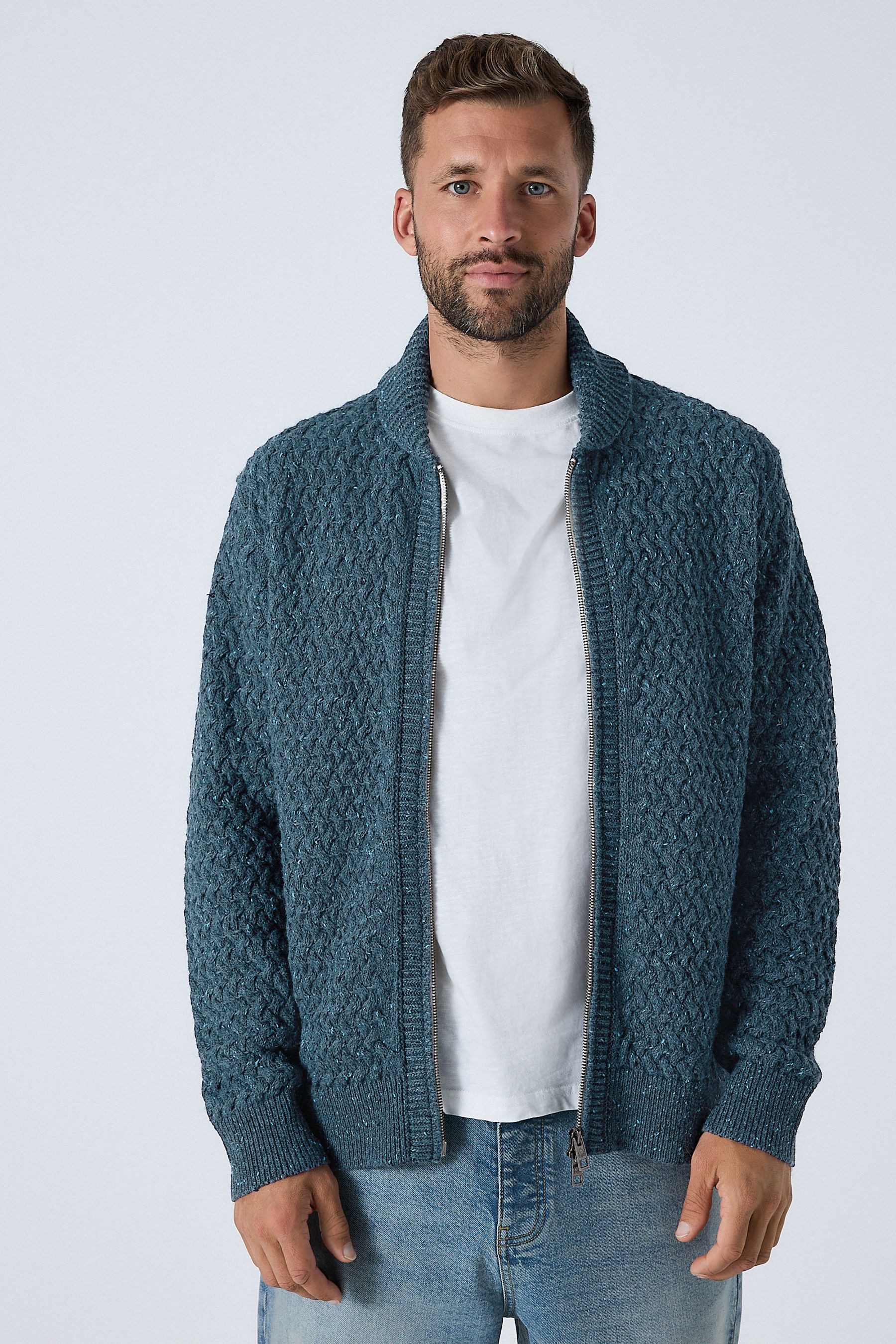Next Strickjacke Regular Fit Strickjacke mit Reißverschluss (1-tlg)