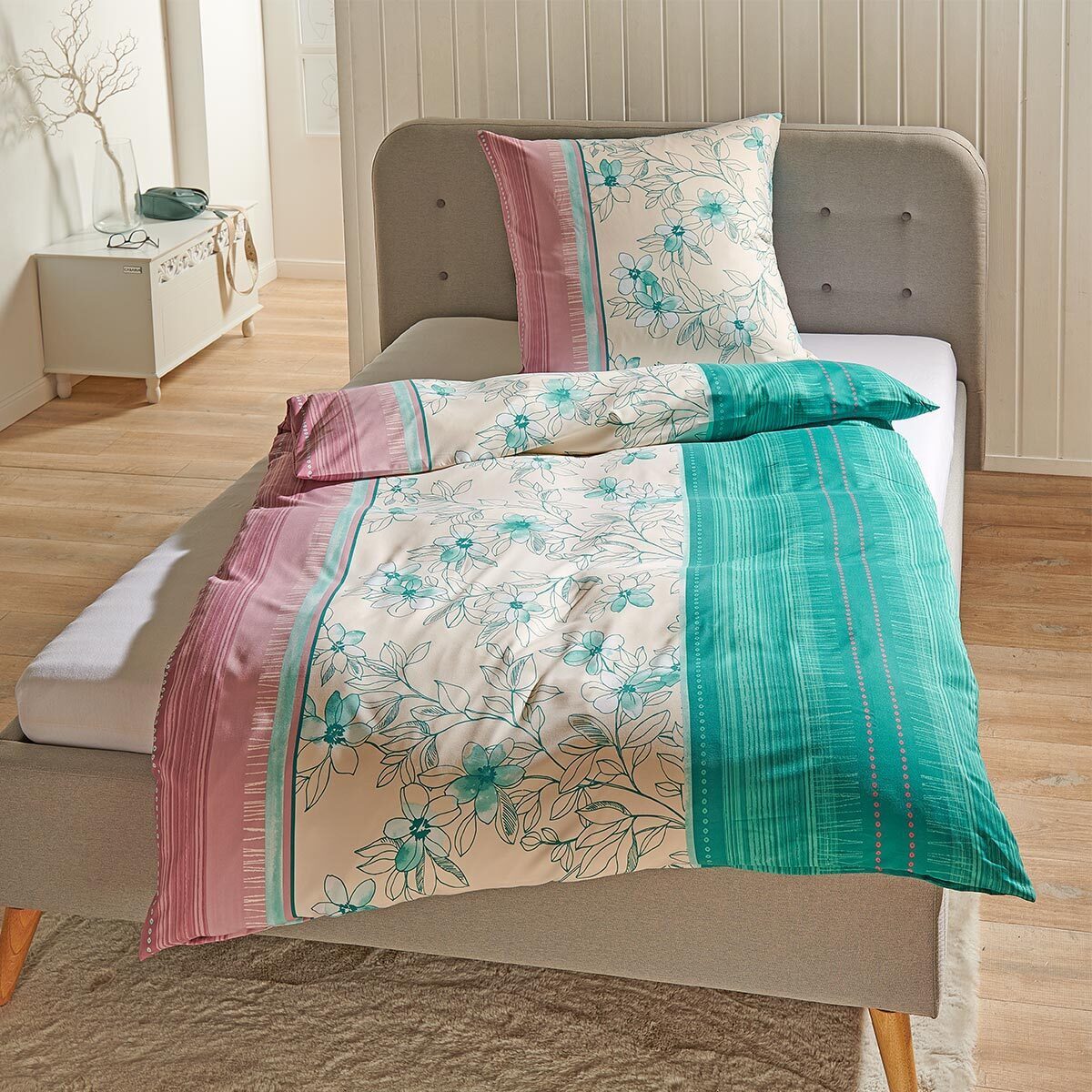 TRAUMSCHLAF Bettwäsche Fiori grün, Mikrofaser, 2 teilig günstig online kaufen