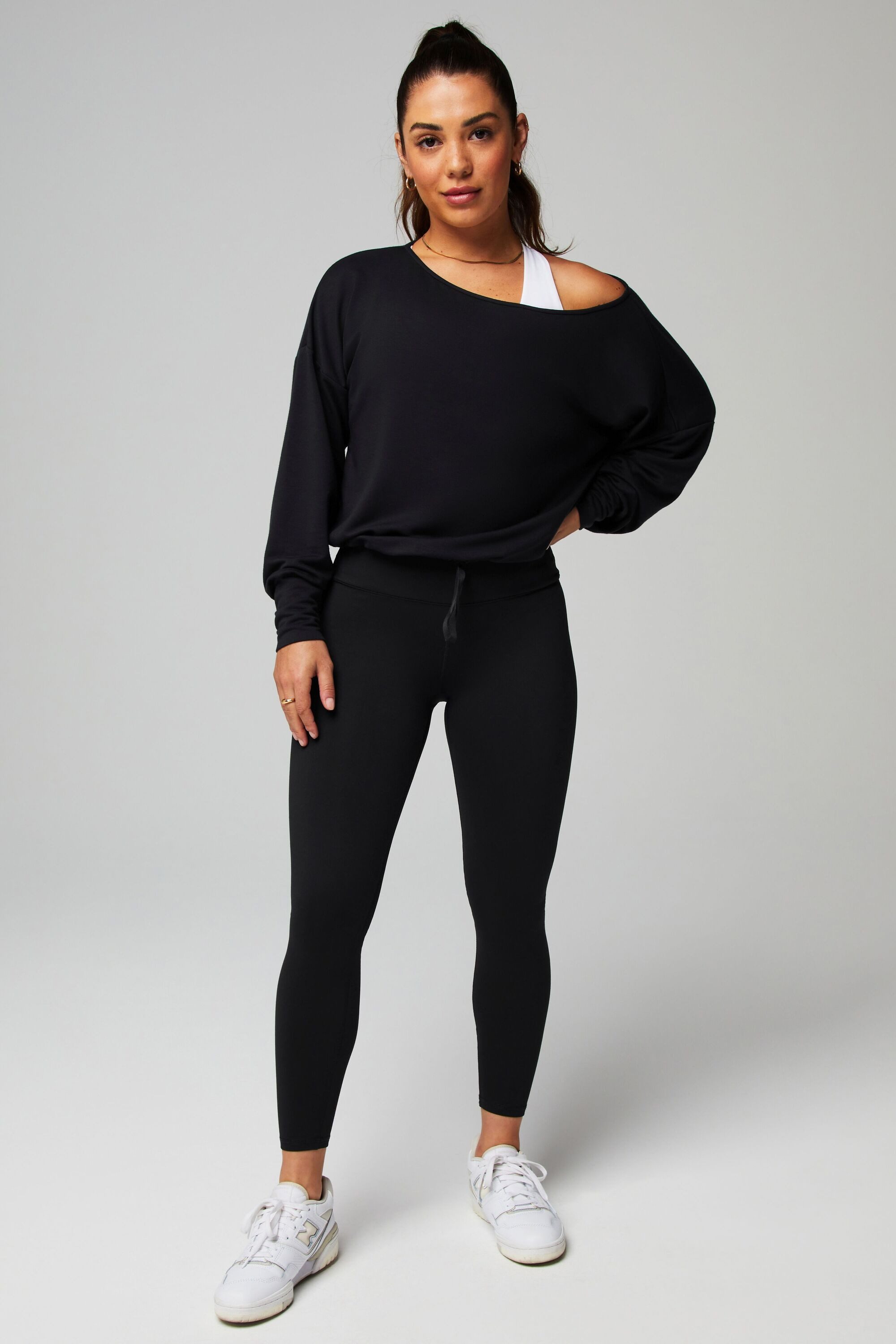 Fabletics Leggings BOOST-POWERHOLD-7-8-HIGH-WAIST-LEGGINGS Mit verdeckten Taschen und Schnürdetails – Bild 4 von 5