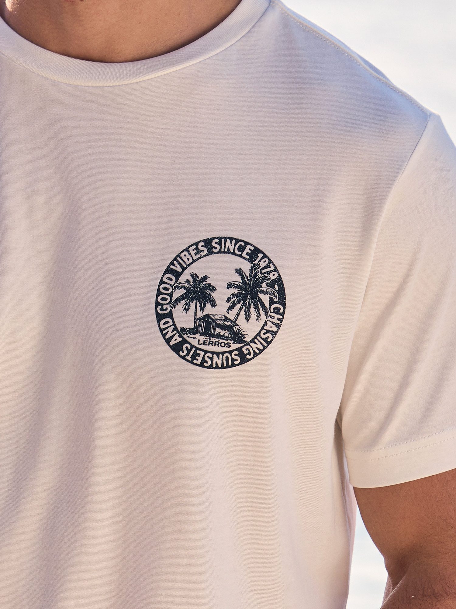 LERROS T-Shirt Lässiges, unifarbenes T-Shirt aus reiner Baumwolle mit Print