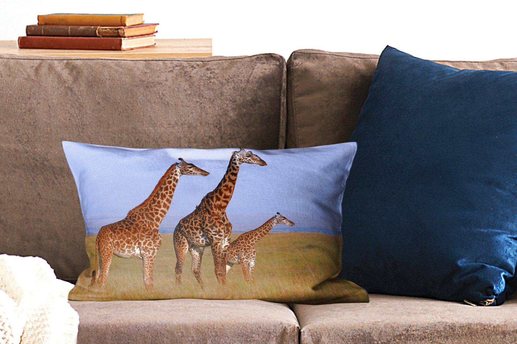mit Zierkissen, Füllung, in Dekokissen Dekoration, Giraffen Schlafzimmer Kenia, Drei MuchoWow Wohzimmer Dekokissen