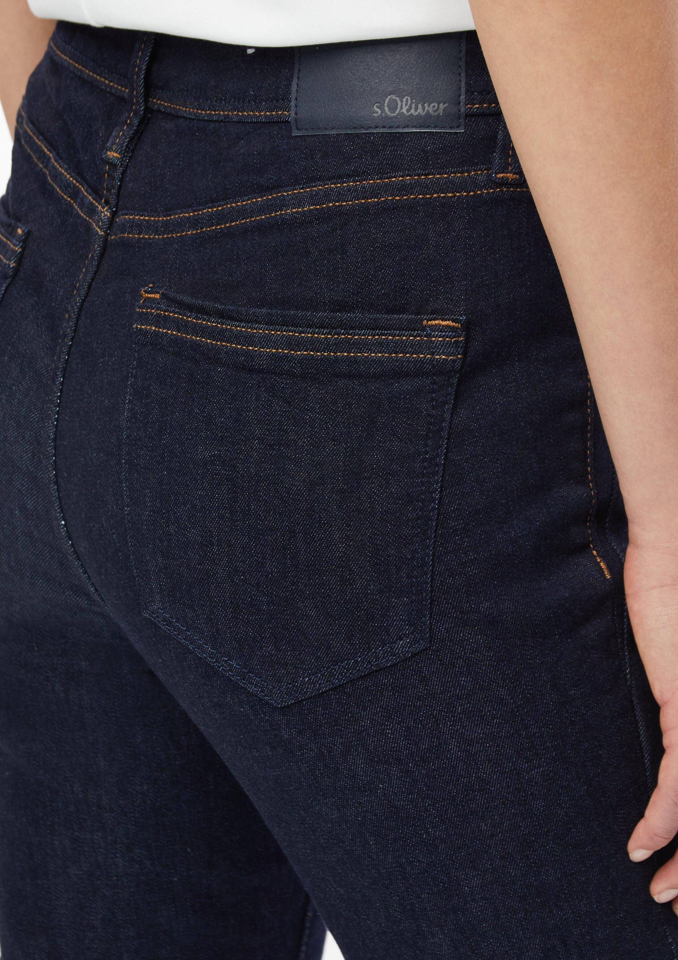 s.Oliver Slim-fit-Jeans Jeans-Hose BETSY Jeans Betsy / Mid Rise / Slim Fit – Bild 4 von 5