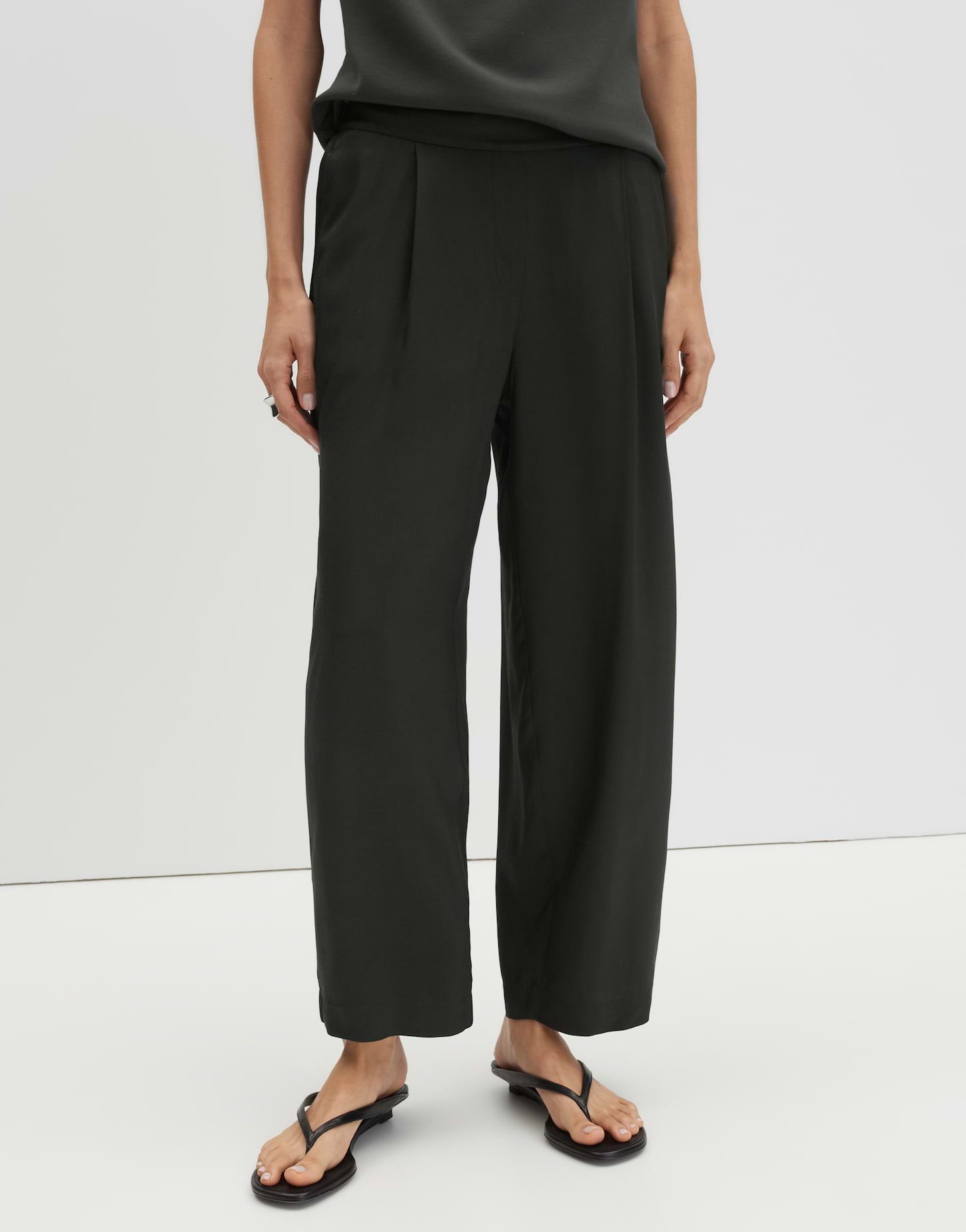 Stoffhose Cisilia pure aus Viskose mit Twillstruktur