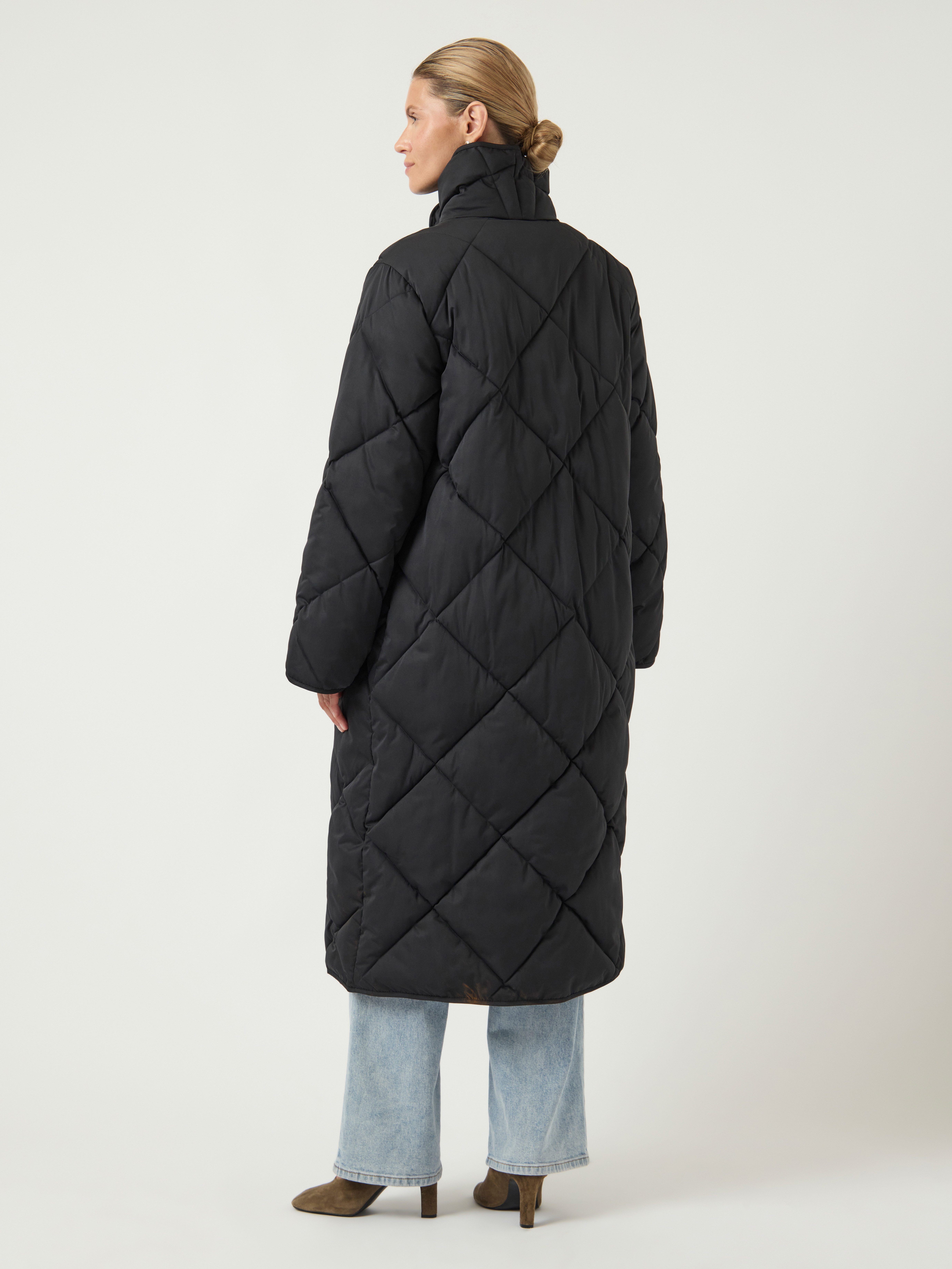 Y.A.S Steppmantel YASSELURA LS LONG PADDED COAT S. NOOS