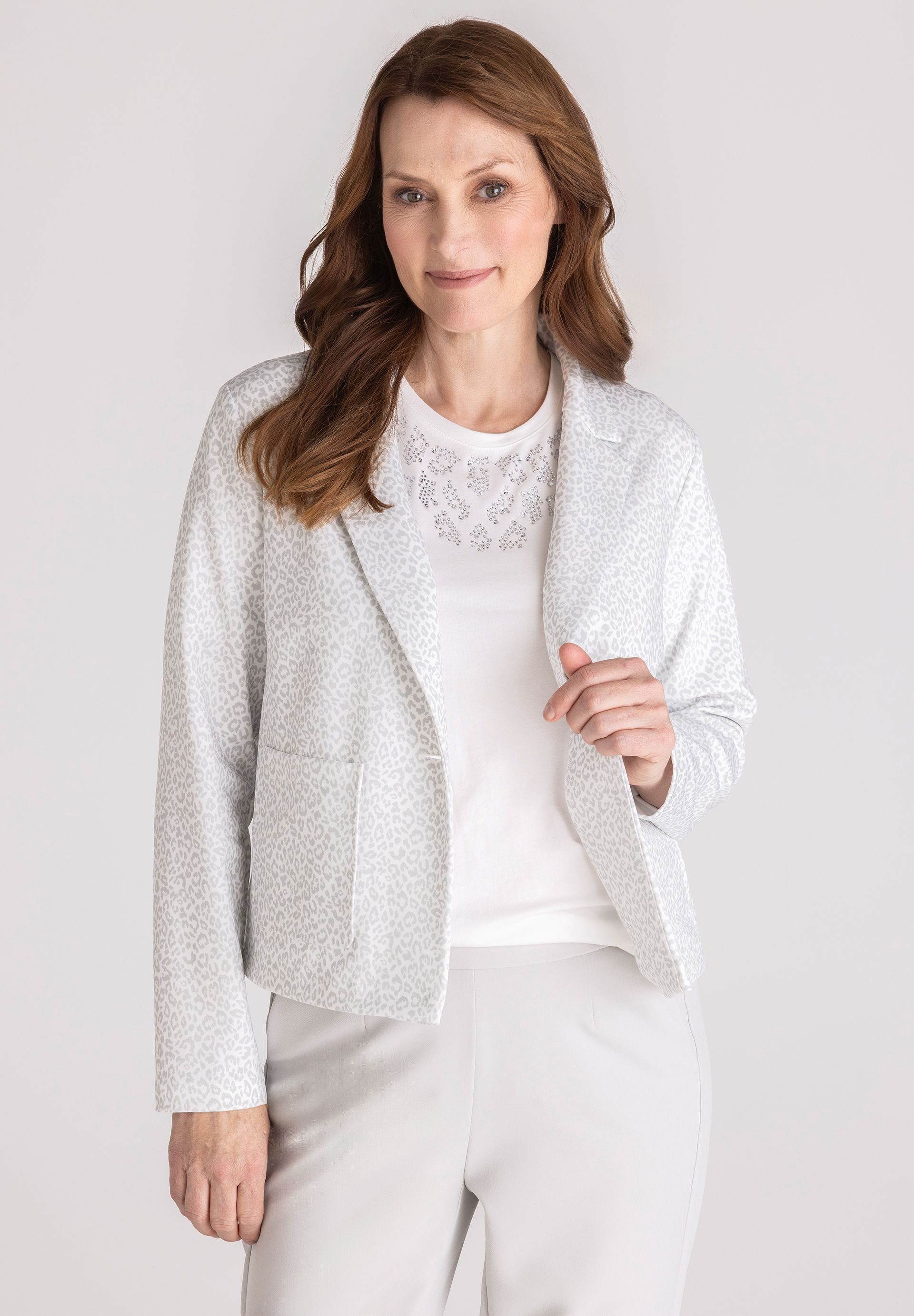 FRANK WALDER Kurzblazer mit aufgesetzten Taschen