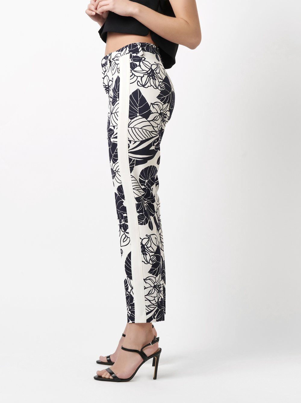 ROSNER Stretch-Hose Alisa_332 mit Flowerprint günstig online kaufen