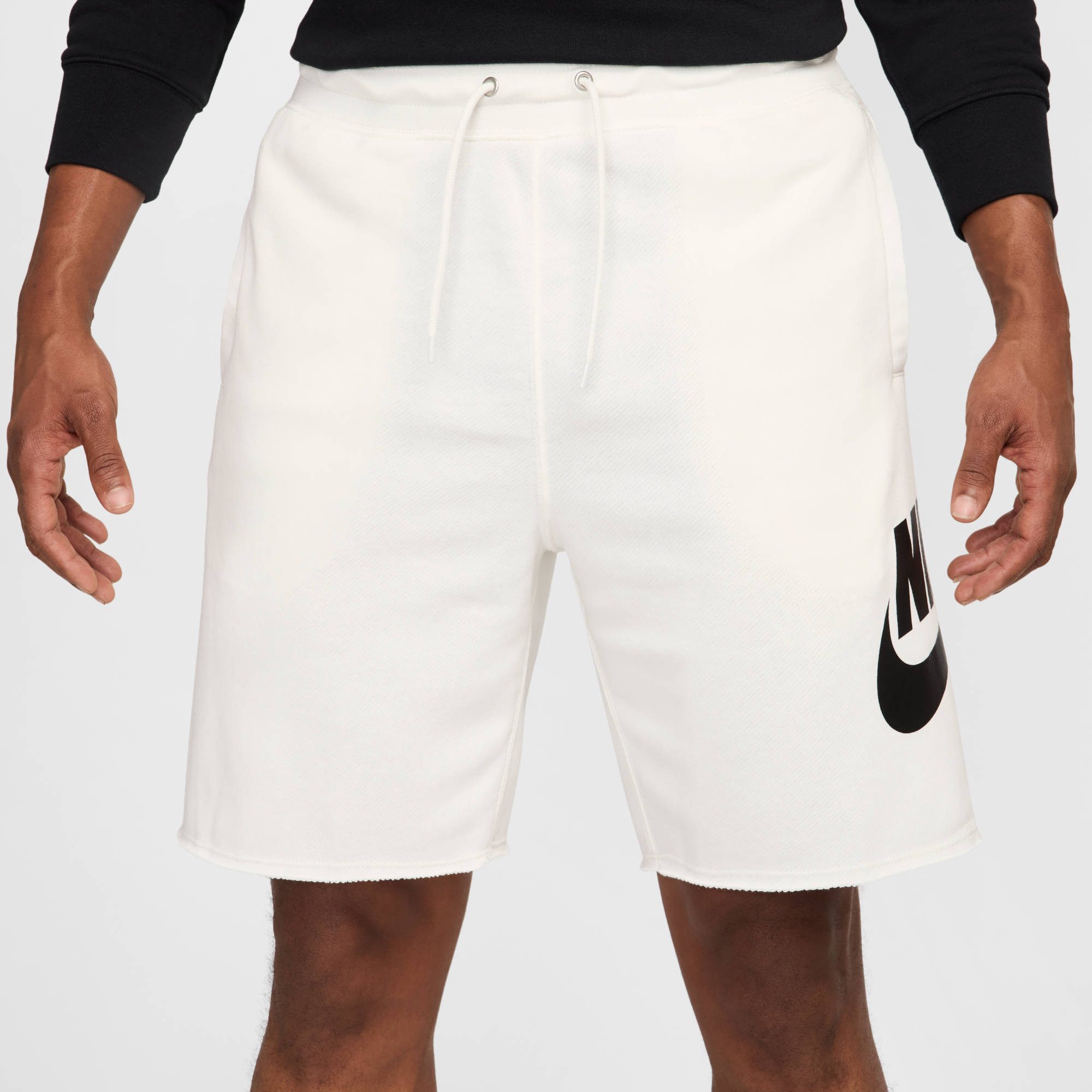 Nike Sportswear Shorts M NK CLUB ALUMNI FT SHORT mit Gesäßtasche, atmungsaktives Material, aus French Terry