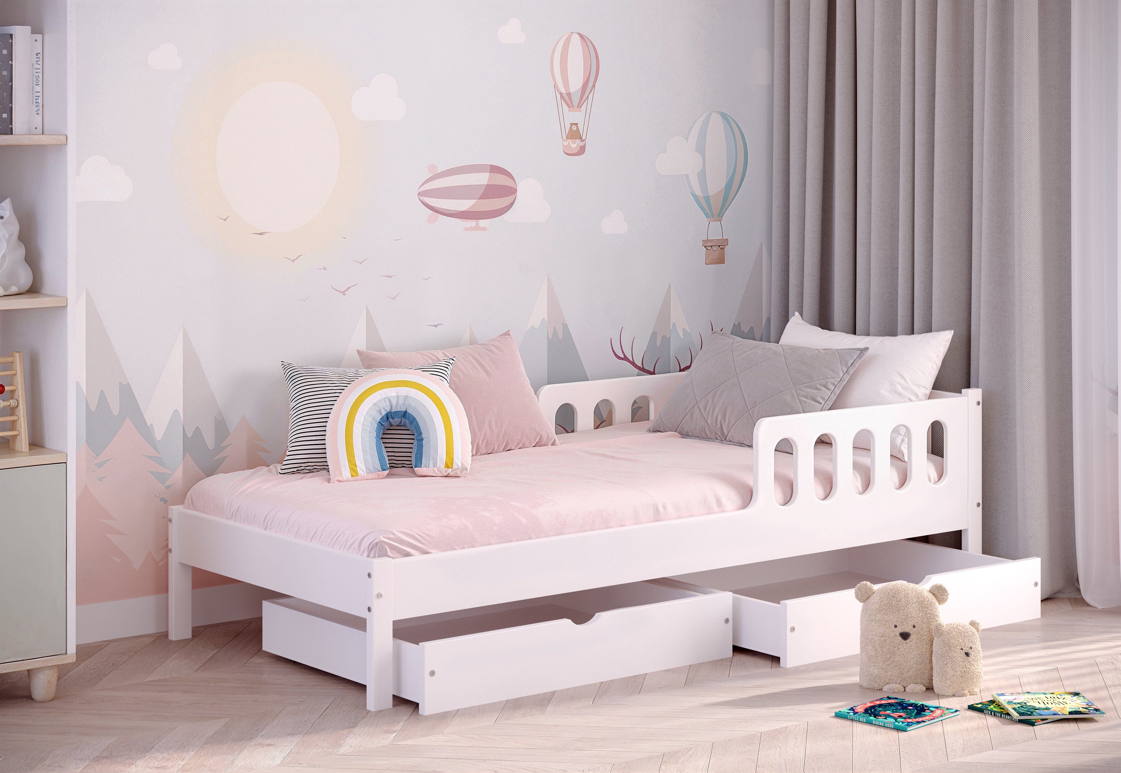 CADANI Kinderbett Finn (Absturzsicherung an der oberen Hälfte des Bettes), integrierter Lattenrost, wahlweise in 3 Größen mit und ohne Schubladen