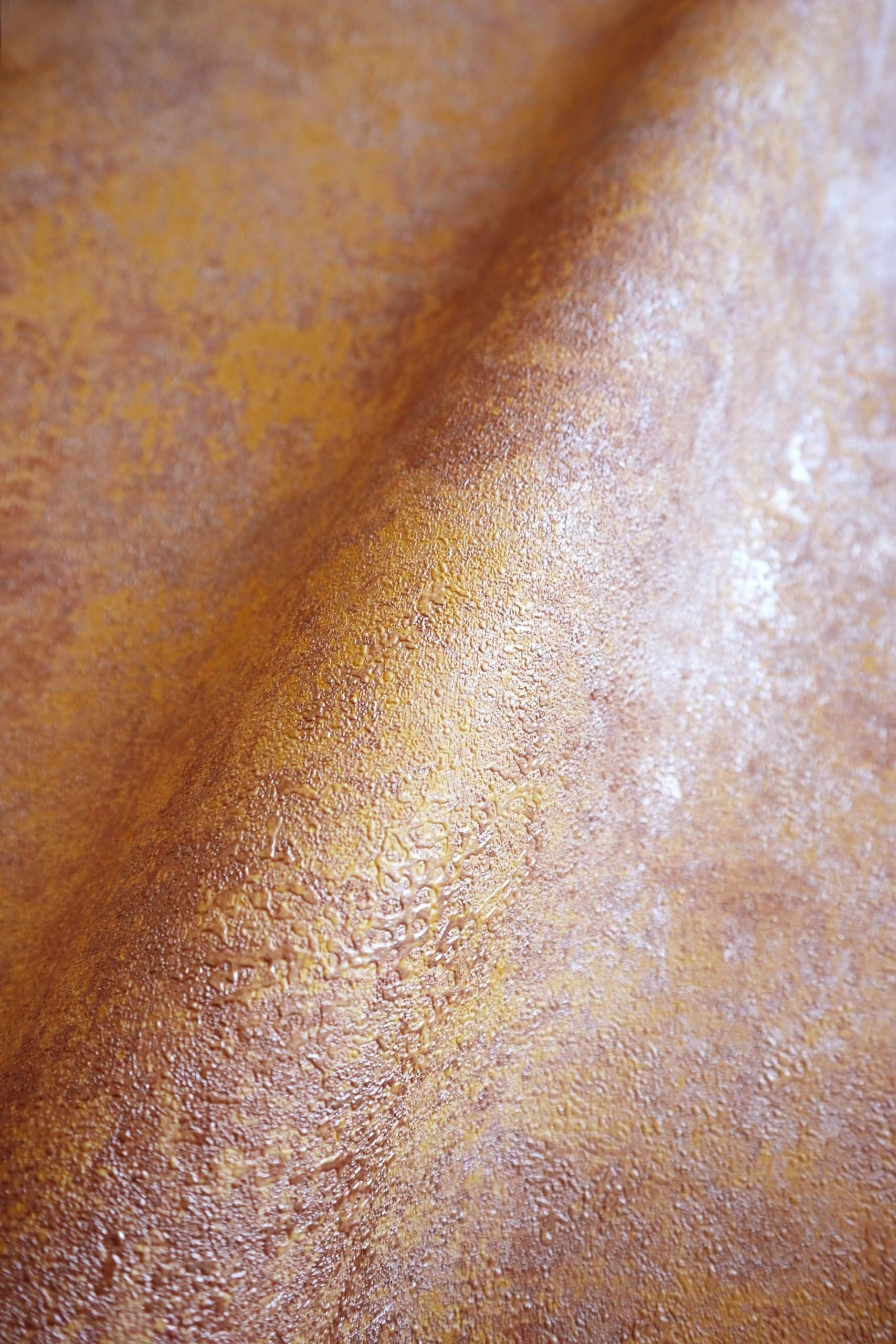 Newroom Vliestapete, Orange Tapete Leicht Glänzend Modern - Mustertapete Metalic Braun Bronze Hexagon Grafisch für Schlafzimmer Wohnzimmer Küche