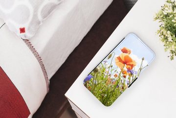 MuchoWow Handyhülle Blumen - Mohn - Frühling - Natur - Rot - Blau, Handyhülle Telefonhülle Apple iPhone Xs Max