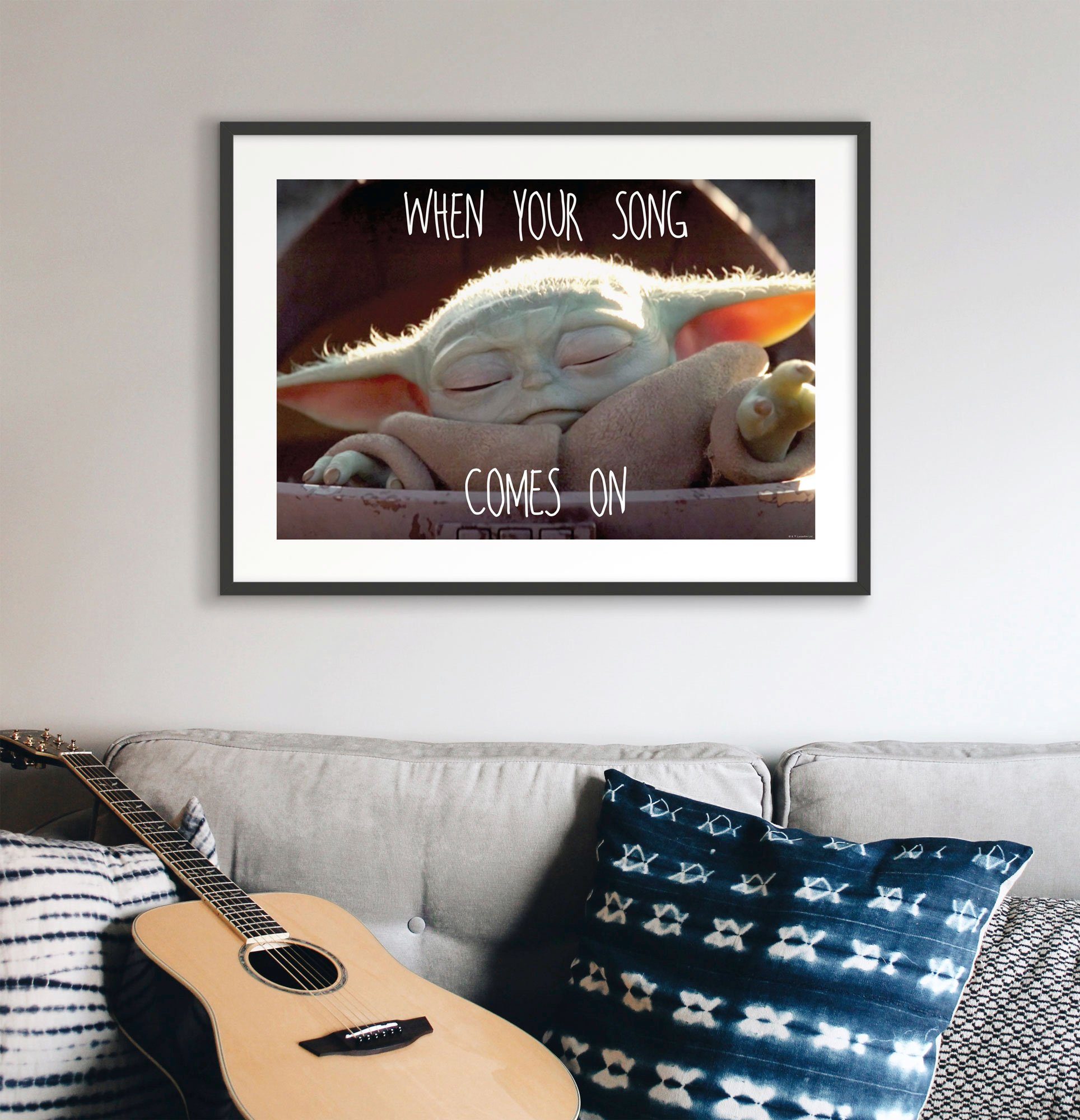 Komar Bild Mandalorian The Child Music, Disney, Star Wars (1 St), Wandbild zur Dekoration im Kinderzimmer - ohne Rahmen