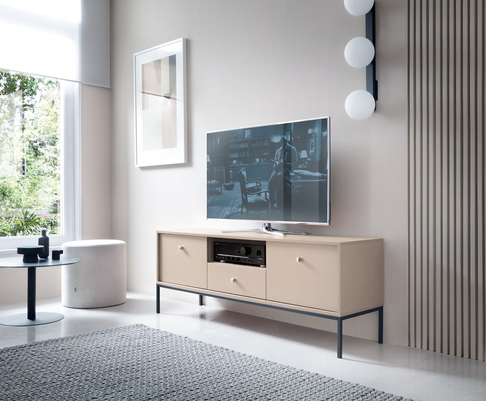 Selsey TV-Schrank MONNE TV-Lowboard, Vintage-Stil, 153 cm, Metallfüße, mit Stauraum