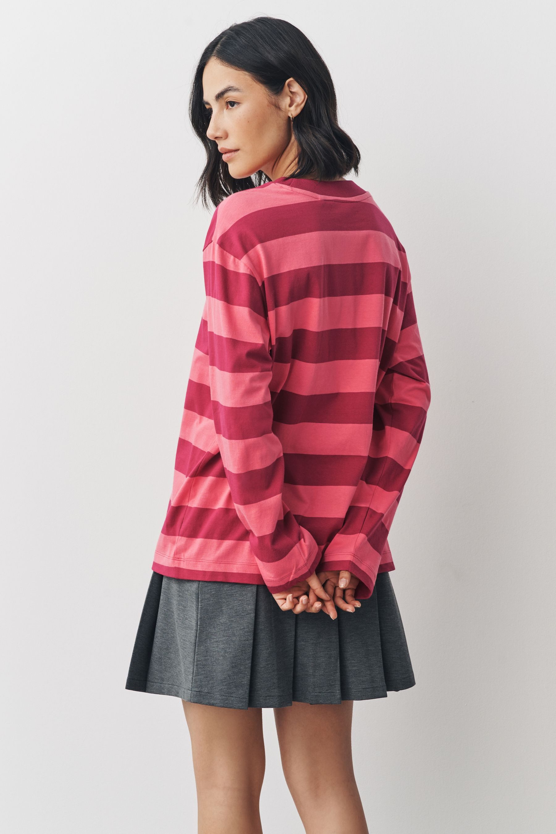 Next Langarmshirt Langärmeliges Rundhals-T-Shirt mit Streifen (1-tlg) günstig online kaufen