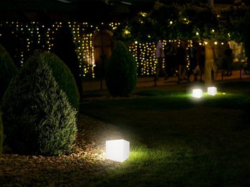 meineWunschleuchte LED Würfel, Dimmfunktion, LED wechselbar, Leuchtwürfel mit Strom Erdspieß & smarter LED für Garten 30x30cm IP 65