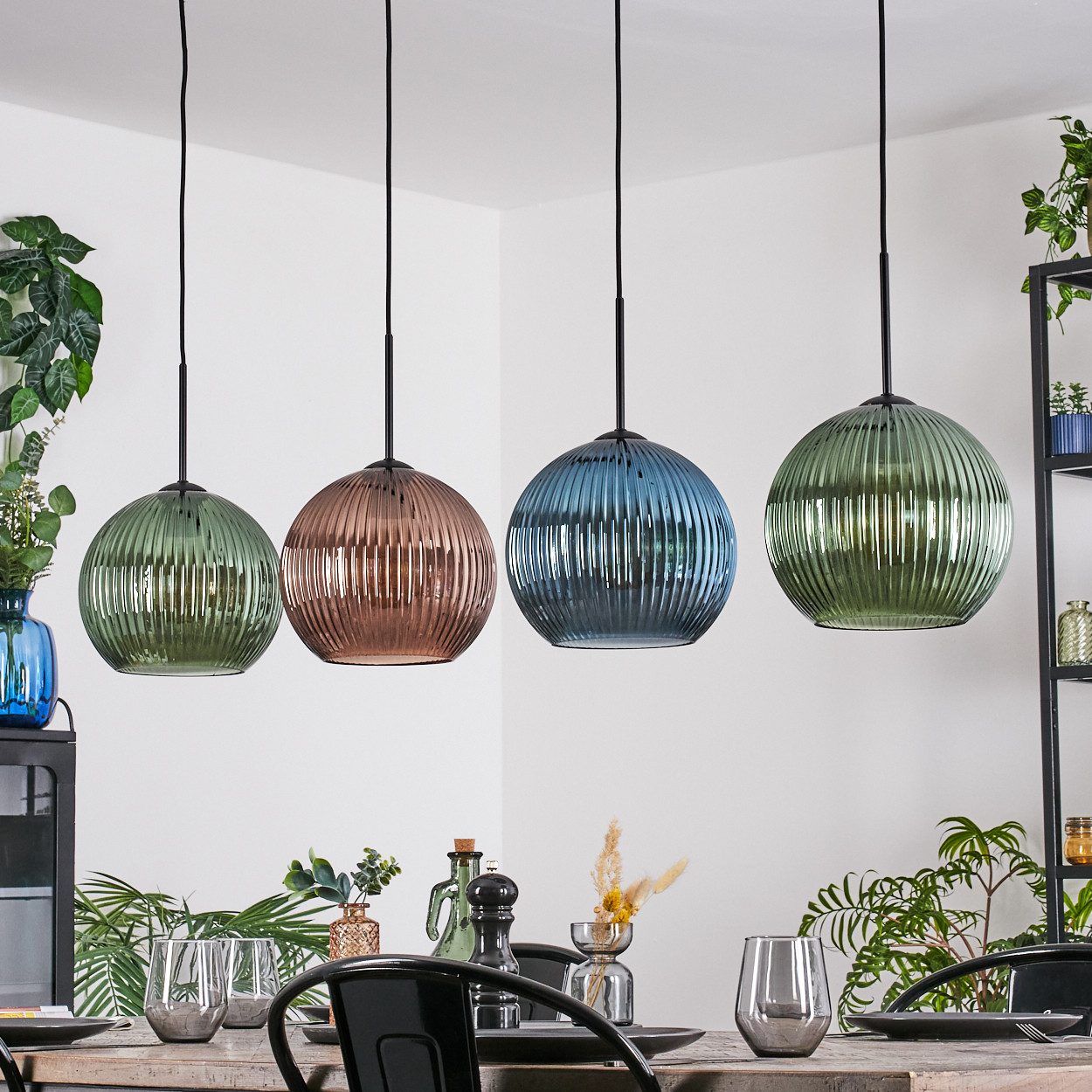 hofstein Hängeleuchte Hängelampe aus Metall/Riffelglas in Schwarz/Blau/Grün/Kupferfarben, Pendelleuchte im Retro/Vintage-Design (Schirm Ø 25 cm), 4 x E27