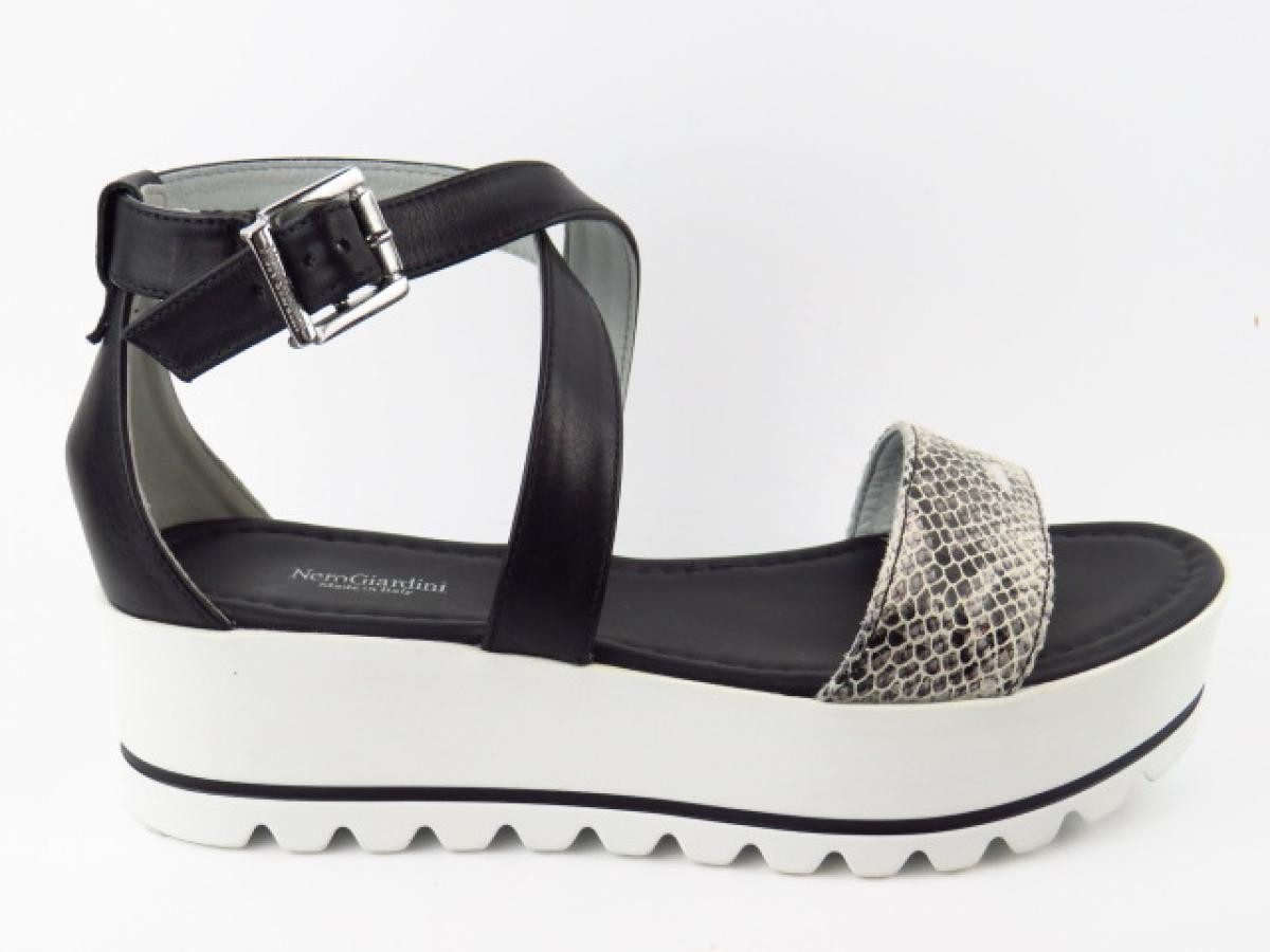 Nero Giardini Leon nero Sandalette