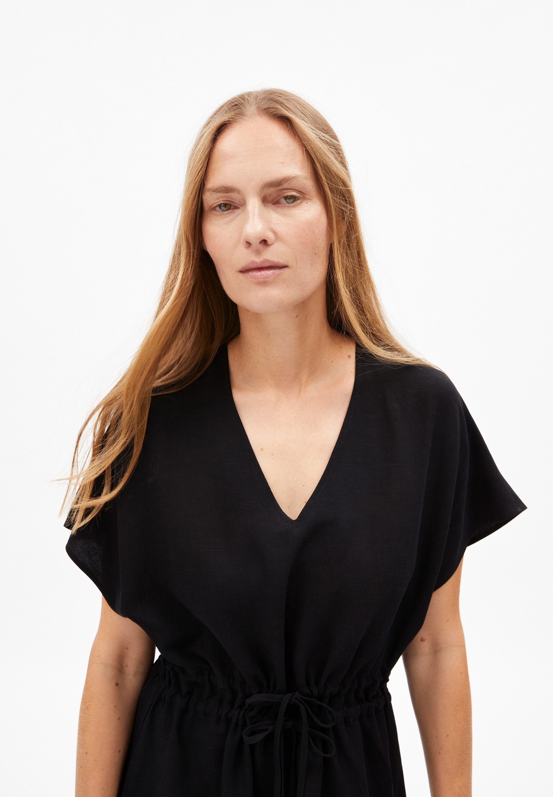 Armedangels Jerseykleid MAAHOLINA LINO Webkleid aus Leinen-Mix (Relaxed Fit) Webkleid aus Leinen-Mix