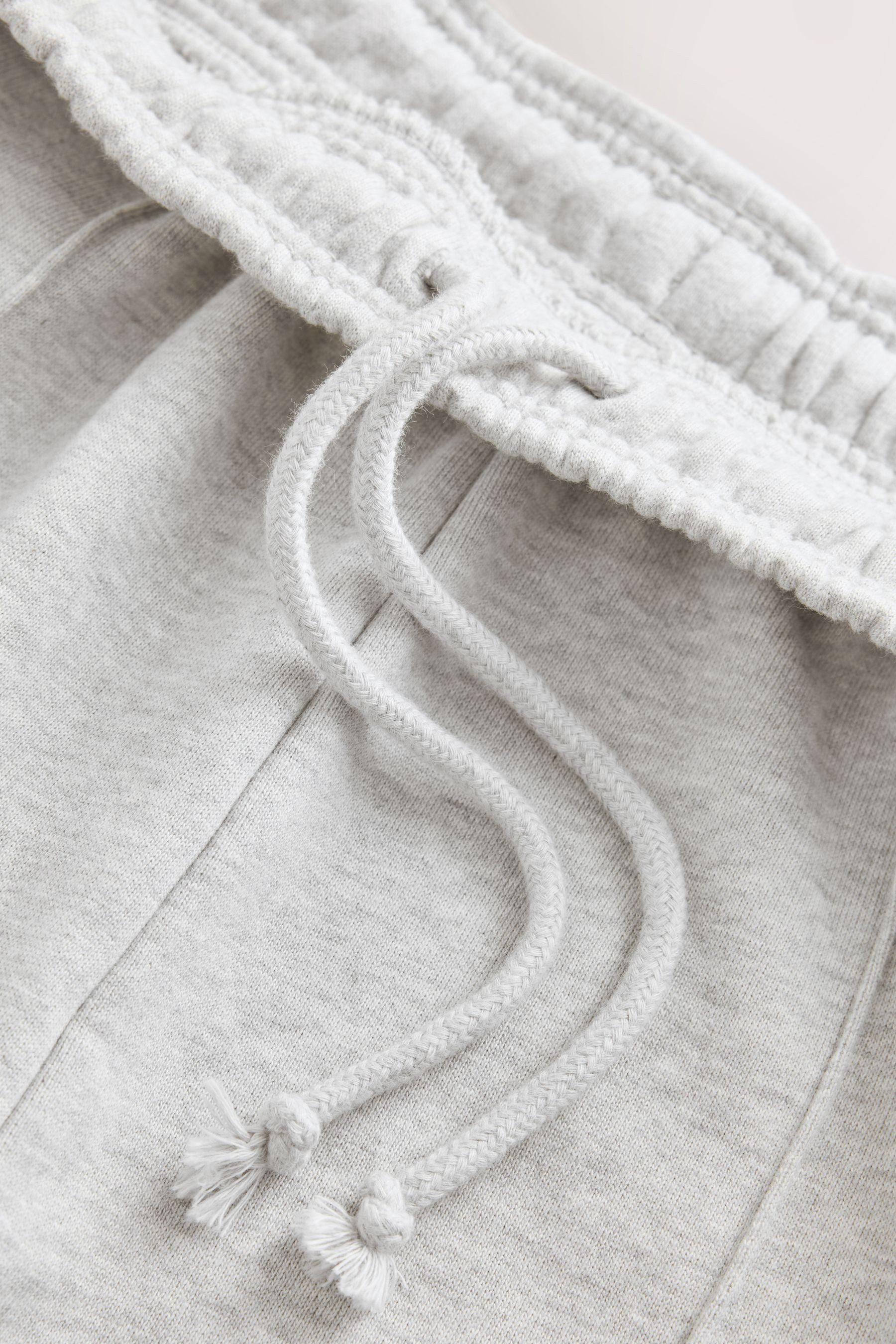 Next Jogginghose Sporthose mit weitem Bein (1-tlg)
