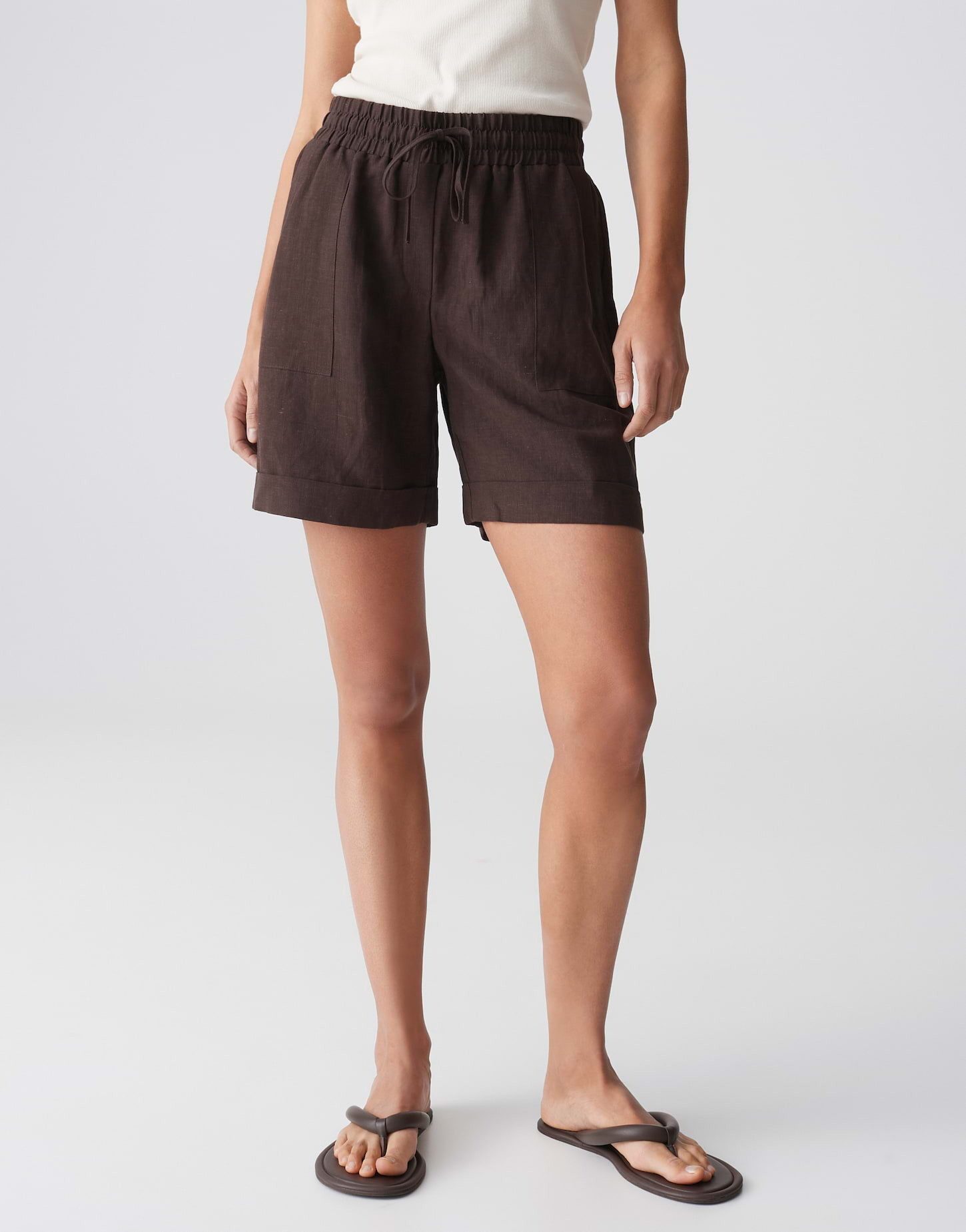 OPUS PANTS Shorts Malotta shorts Kordelbund sorgt für entspannten Komfort im Alltag