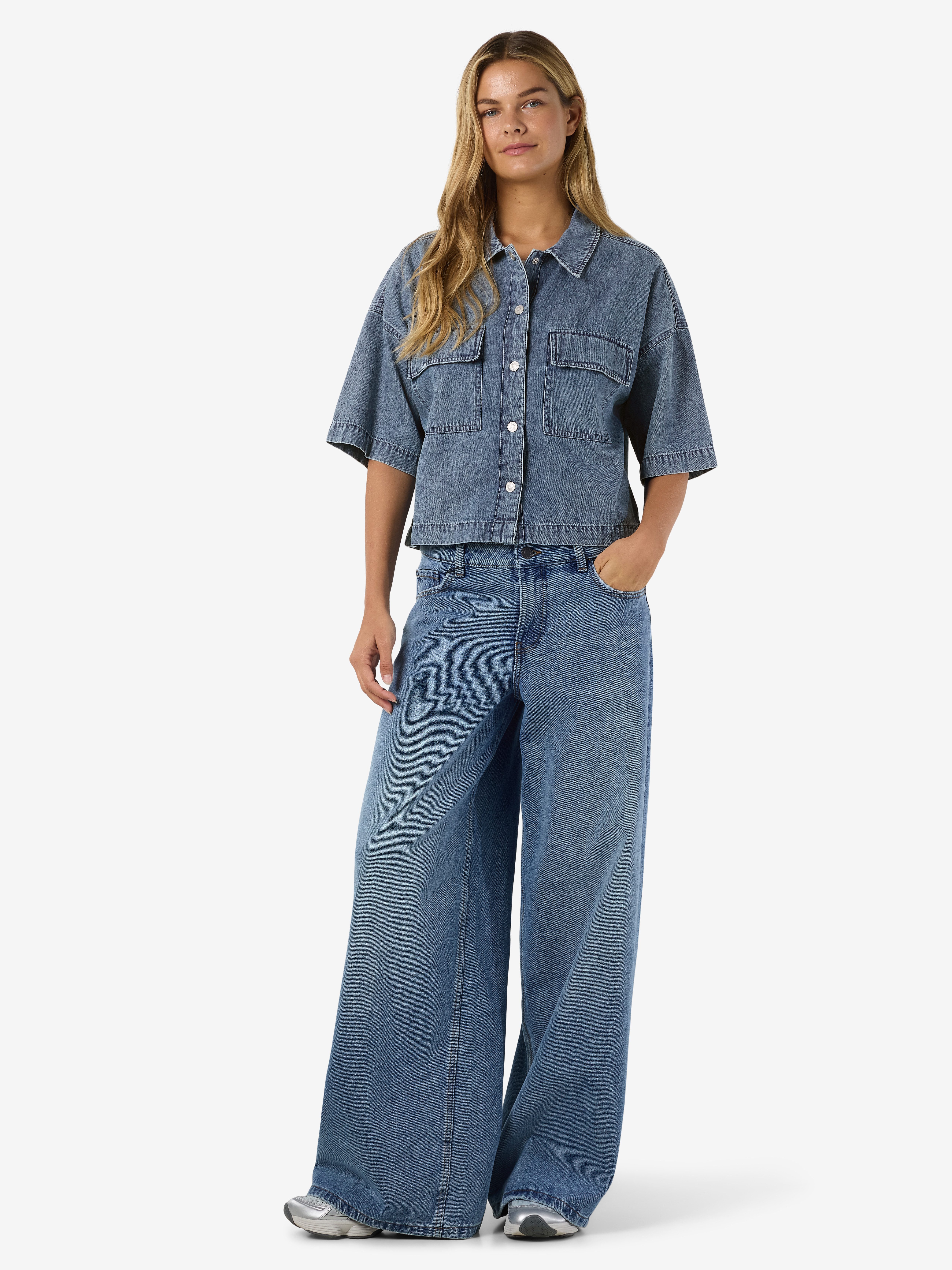 Noisy may Jeansbluse NMENZA S/S REG CROP SHIRT MG004MB NOOS
