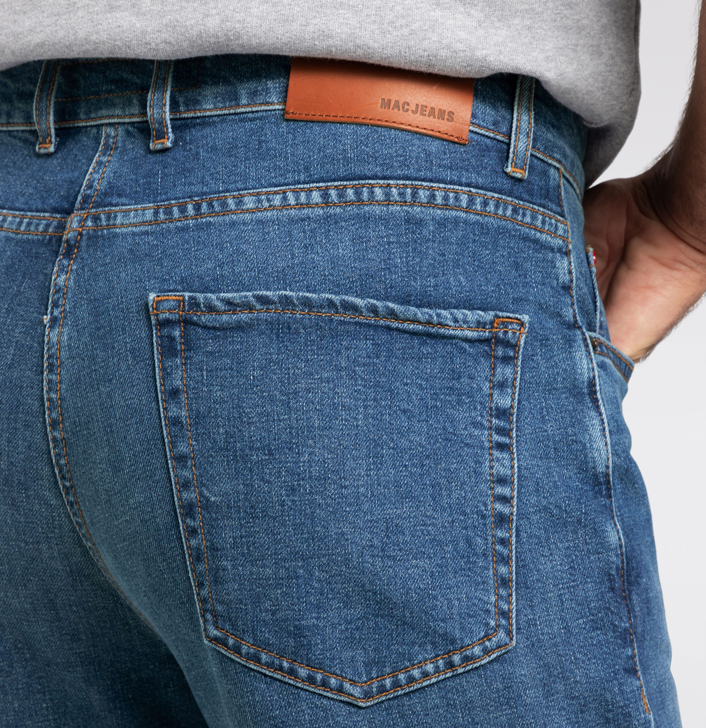 MAC Jeansshorts RICK Comfort Fit authentischer Denim mit Stretchanteil