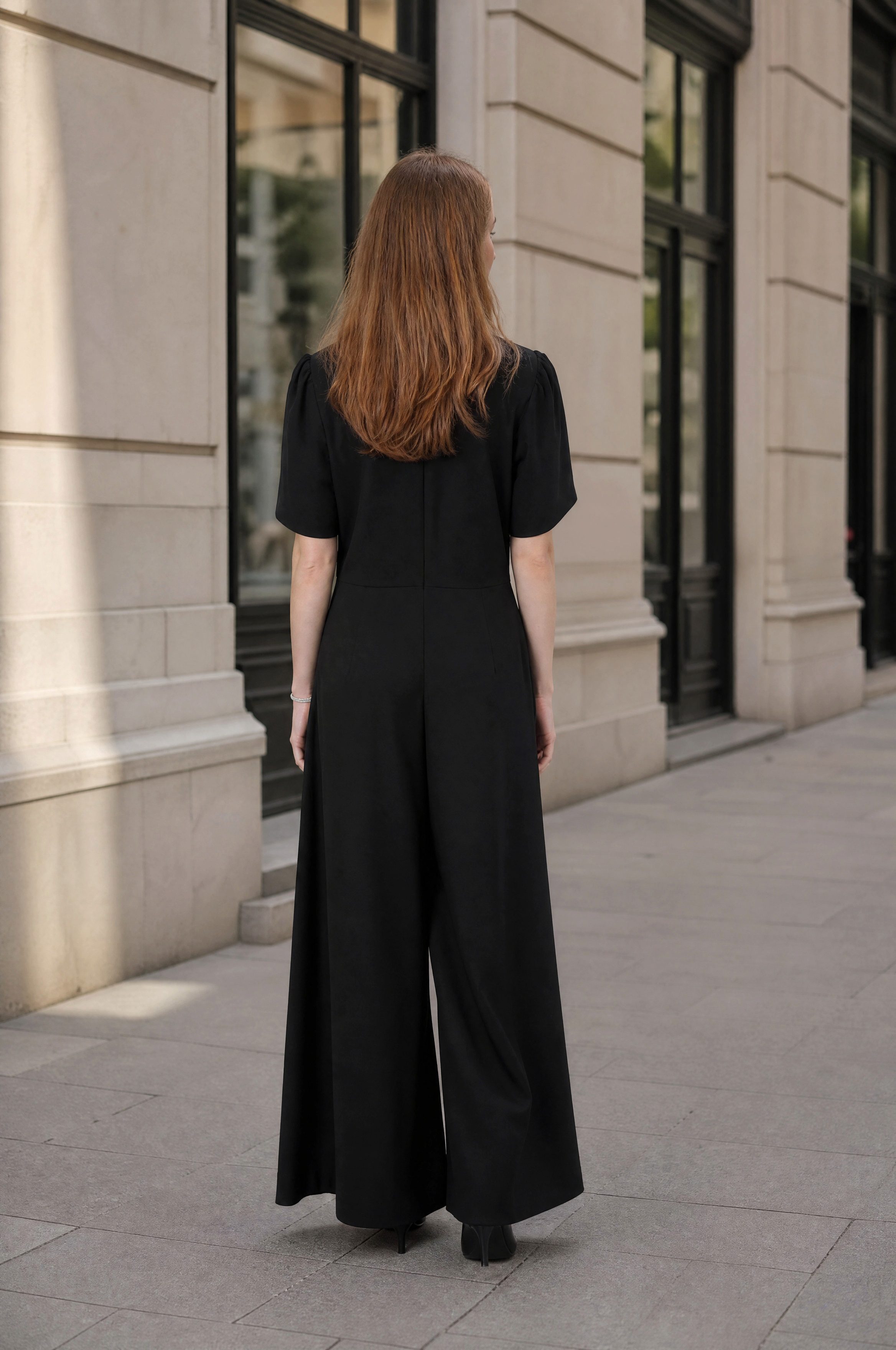 NADINE H Overall Viskose Jumpsuit elegant Schwarz ideal für Frühling mit V-Ausschnitt