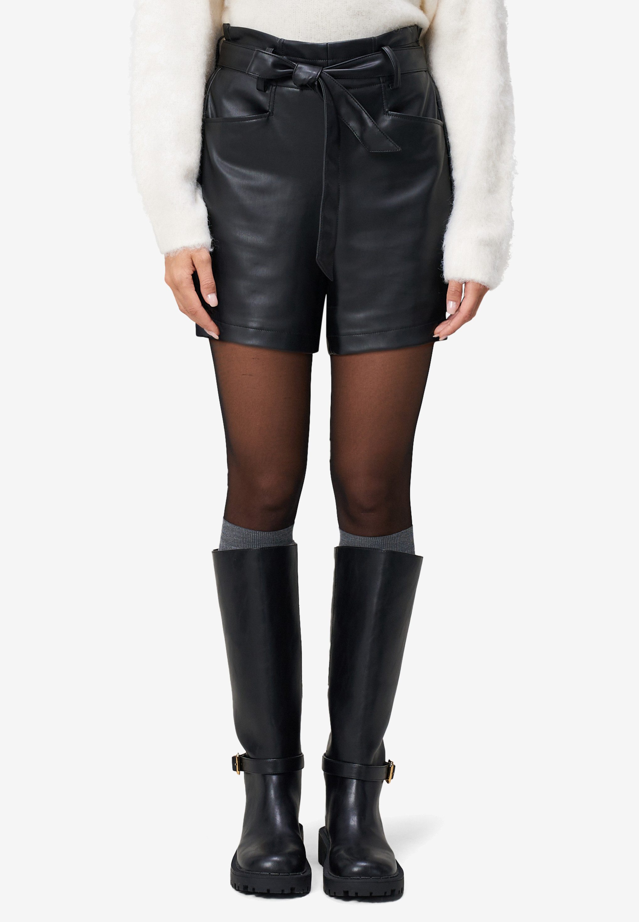 Zero Shorts günstig online kaufen