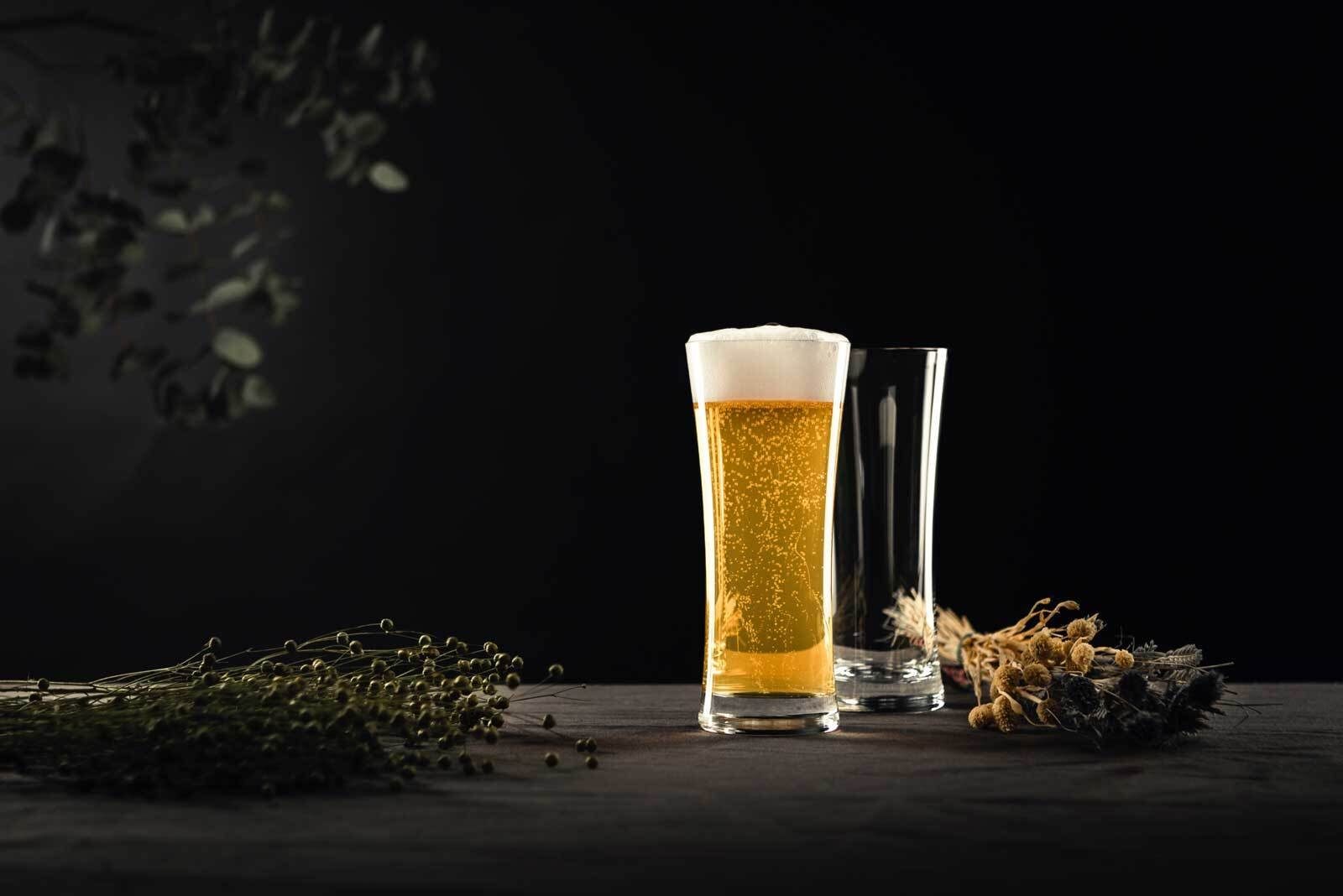 SCHOTT ZWIESEL Bierglas Beer Basic Weizenbiergläser 300 ml 4er Set, 4-tlg., Glas