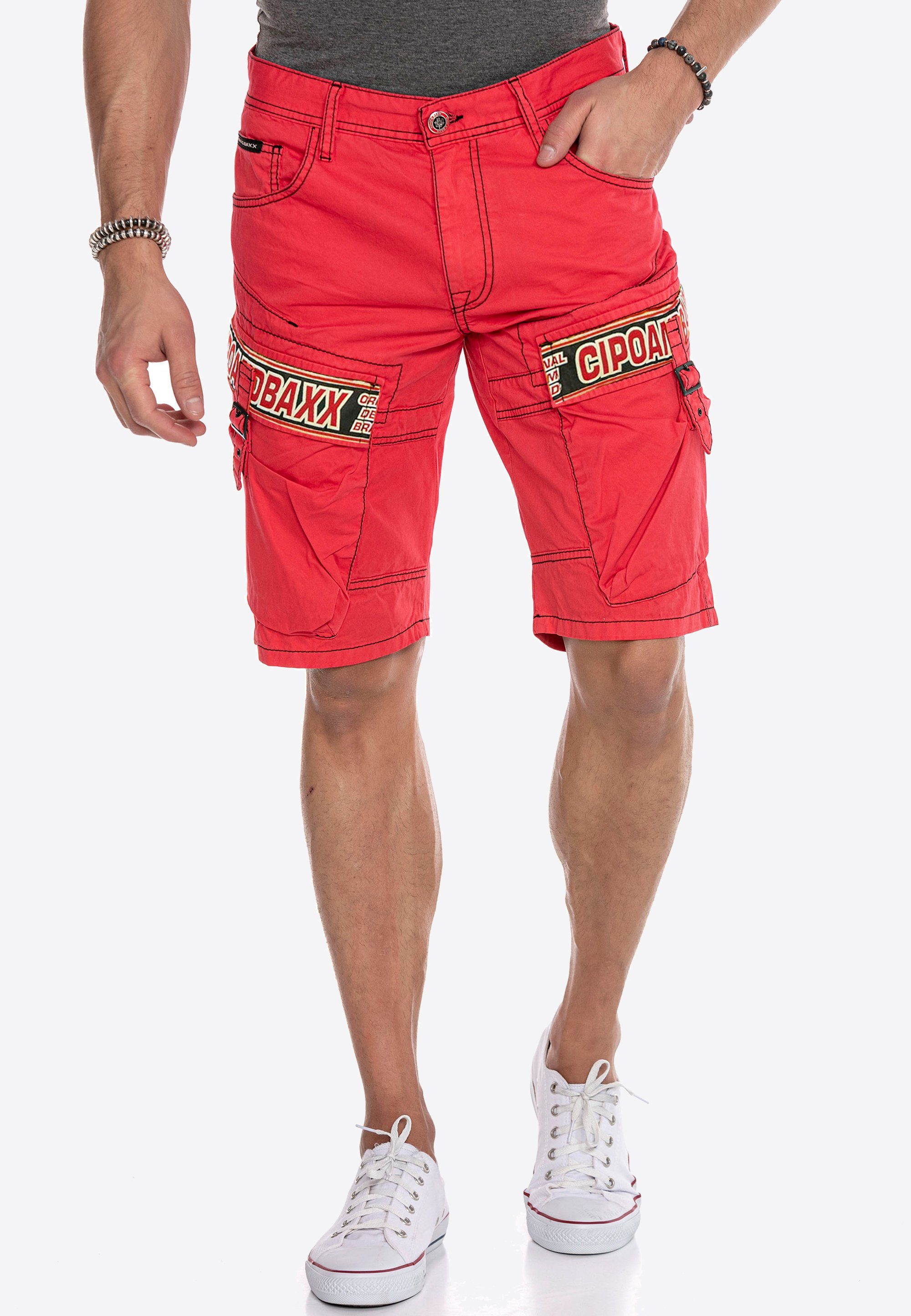 Cipo & Baxx Shorts im Sommer Look rot