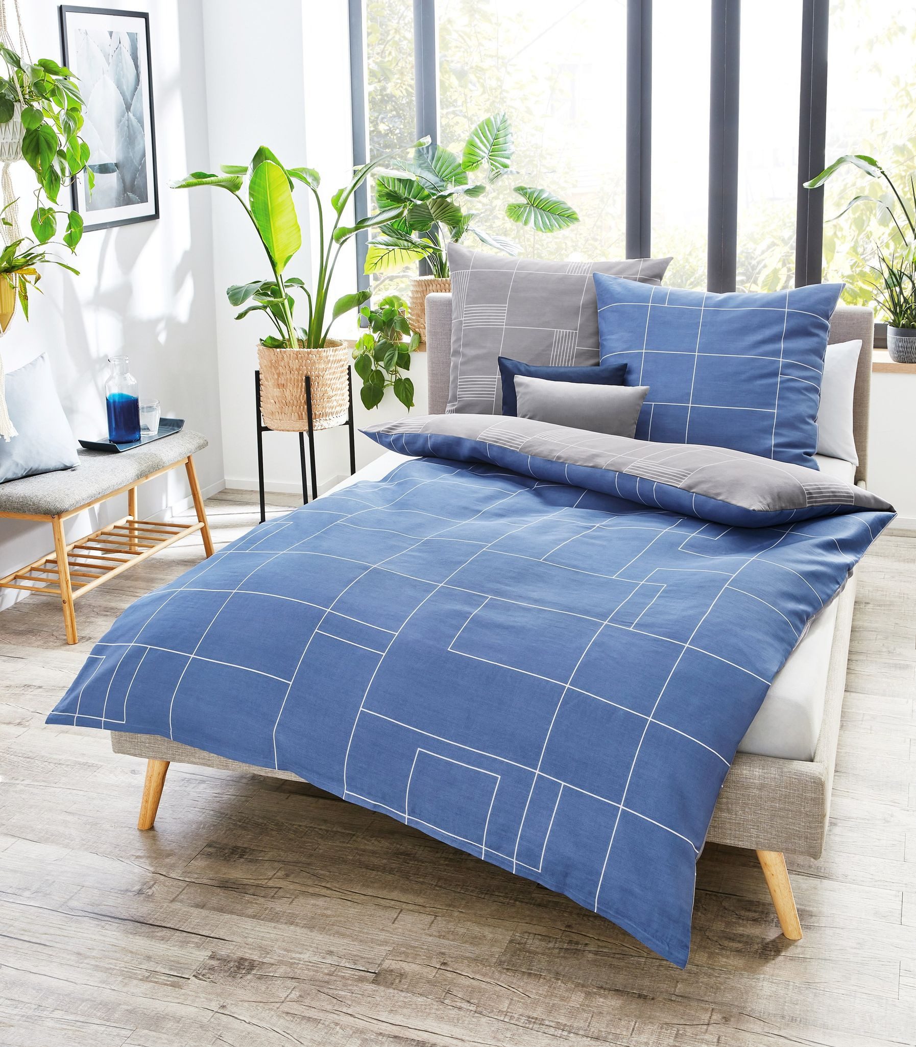 Kaeppel Wendebettwäsche 240x220cm Uptown Blau Rot Smaragd Linien Streifen, Satin, 3 teilig, wunderschönes elegantes Motiv mit tollen Linien