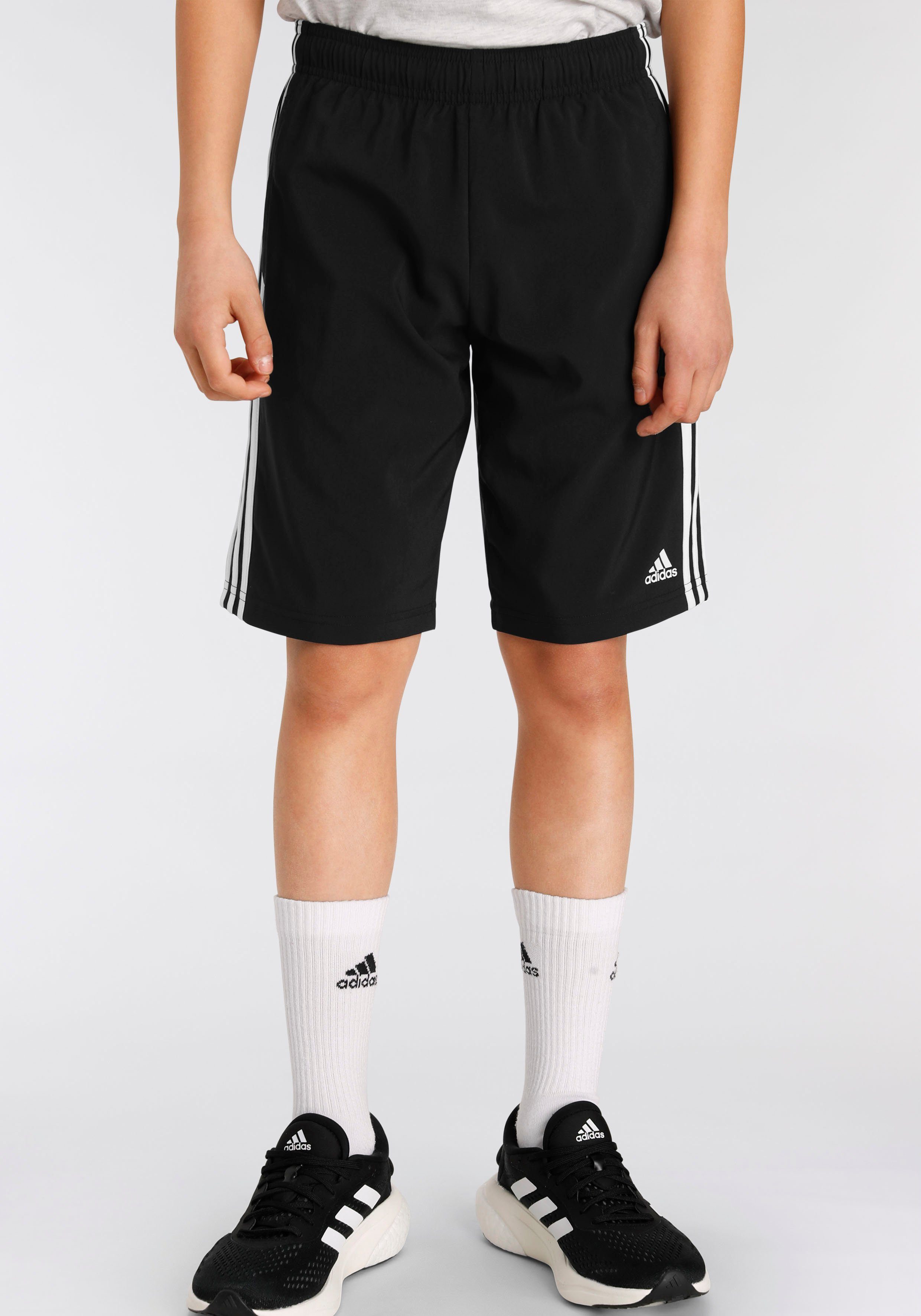 adidas Sportswear Shorts WOVEN ESSENTIALS 3-STREIFEN White (1-tlg) Black 