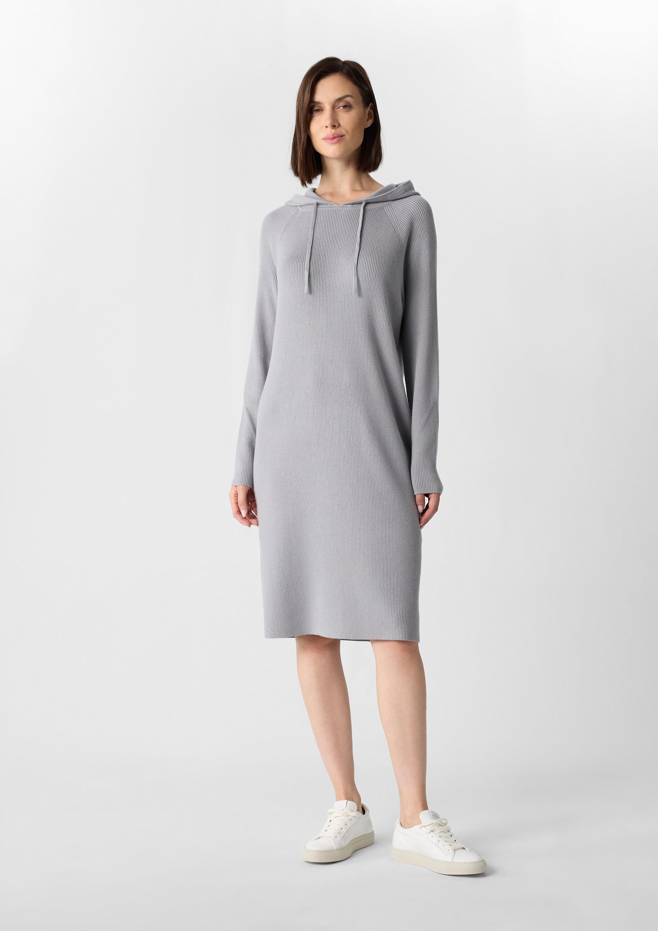 comma Midikleid Kleid Strickkleid mit Kapuze und Raglanärmeln