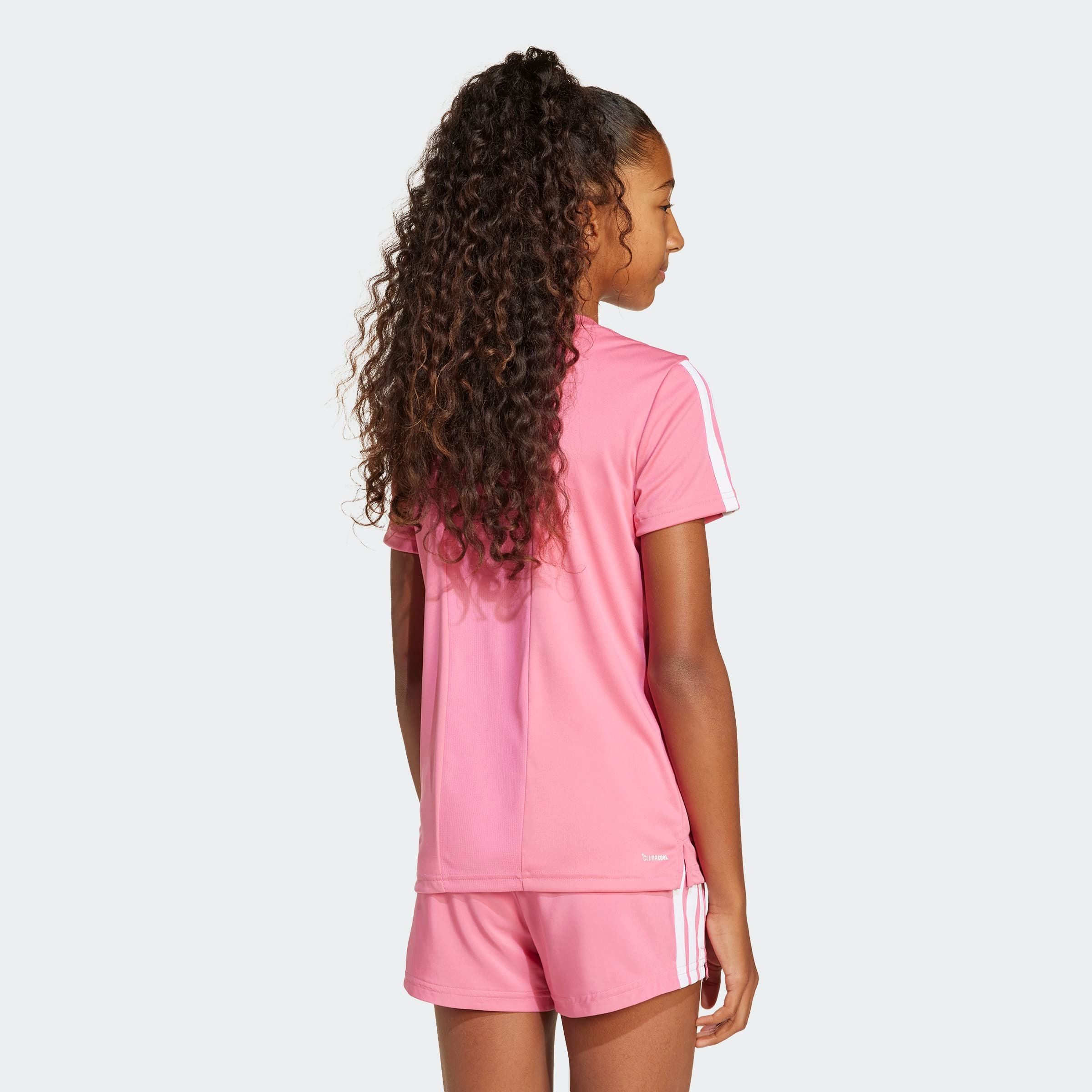 adidas Sportswear T-Shirt JG TR-ES 3S TEE für Kinder, mit sportlichem Stil, Kurzarmdesign, ohne Verschluss