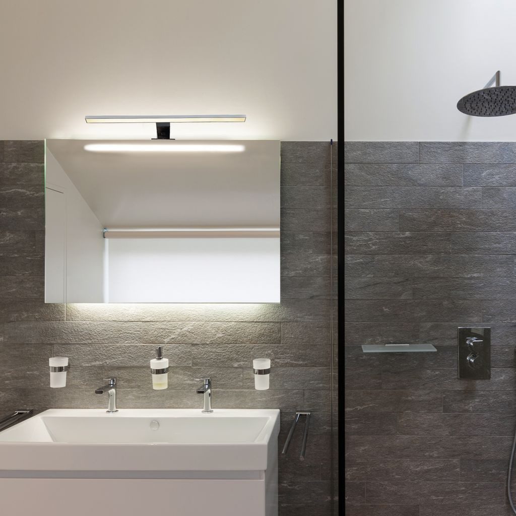 B.K.Licht Wandleuchte Badleuchte LED Spiegelleuchte Badezimmer IP44 230V chrom/schwarz, LED fest integriert, 4000K, Schminklicht 8W 780lm Badezimmer-Beleuchtung Spiegelschrank Flur