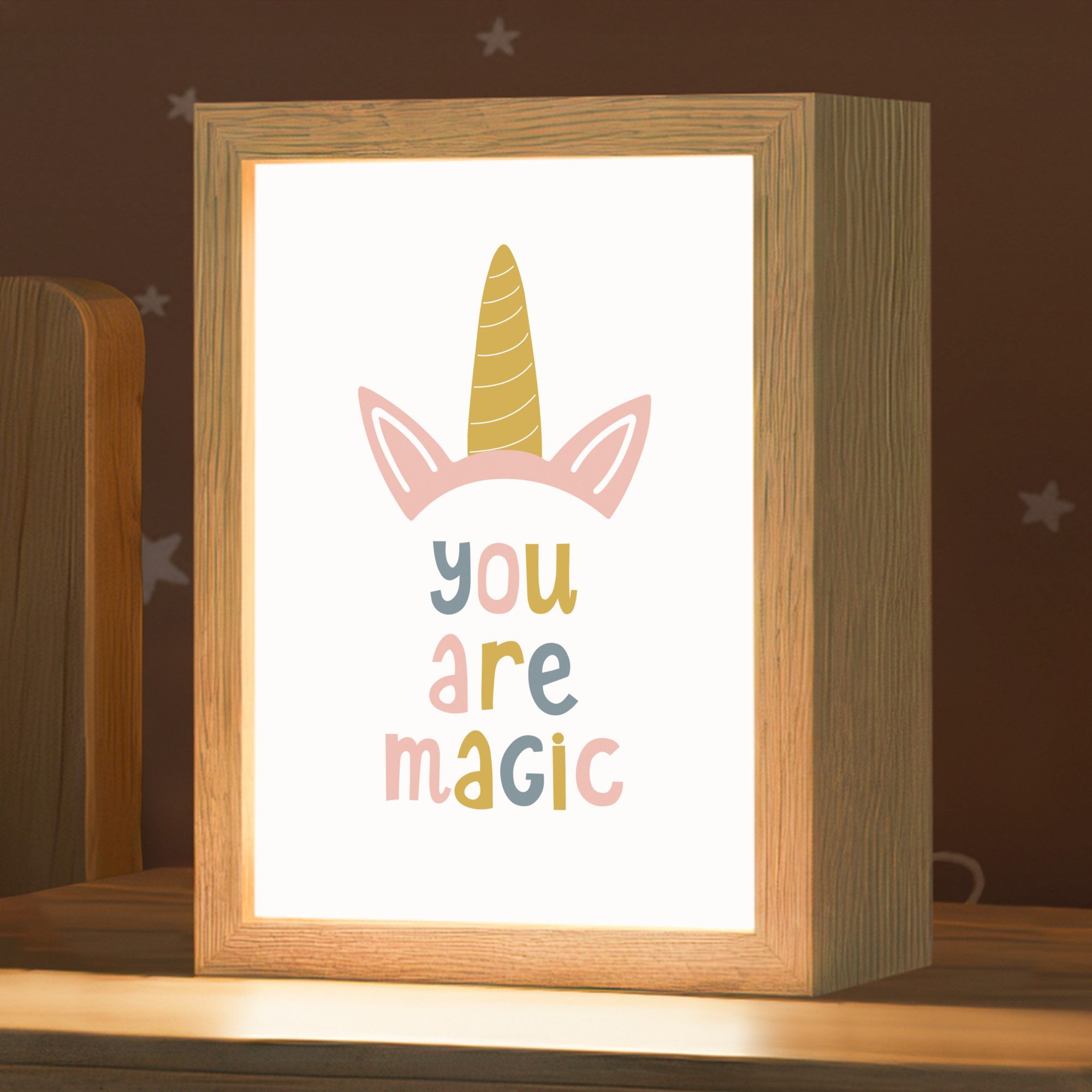 OnlyWow Nachttischlampe Lightbox Einhorn - Zitat - Rosa - "Du bist magisch". - Mädchen, Dimmbar, Farbwechsel, LED, Warmweiß, Kaltweiß, Neutralweiß Einstellbar, Kinderzimmer, Babyzimmer, Dimmbar, mit Kabel, Nachtlampe, LED