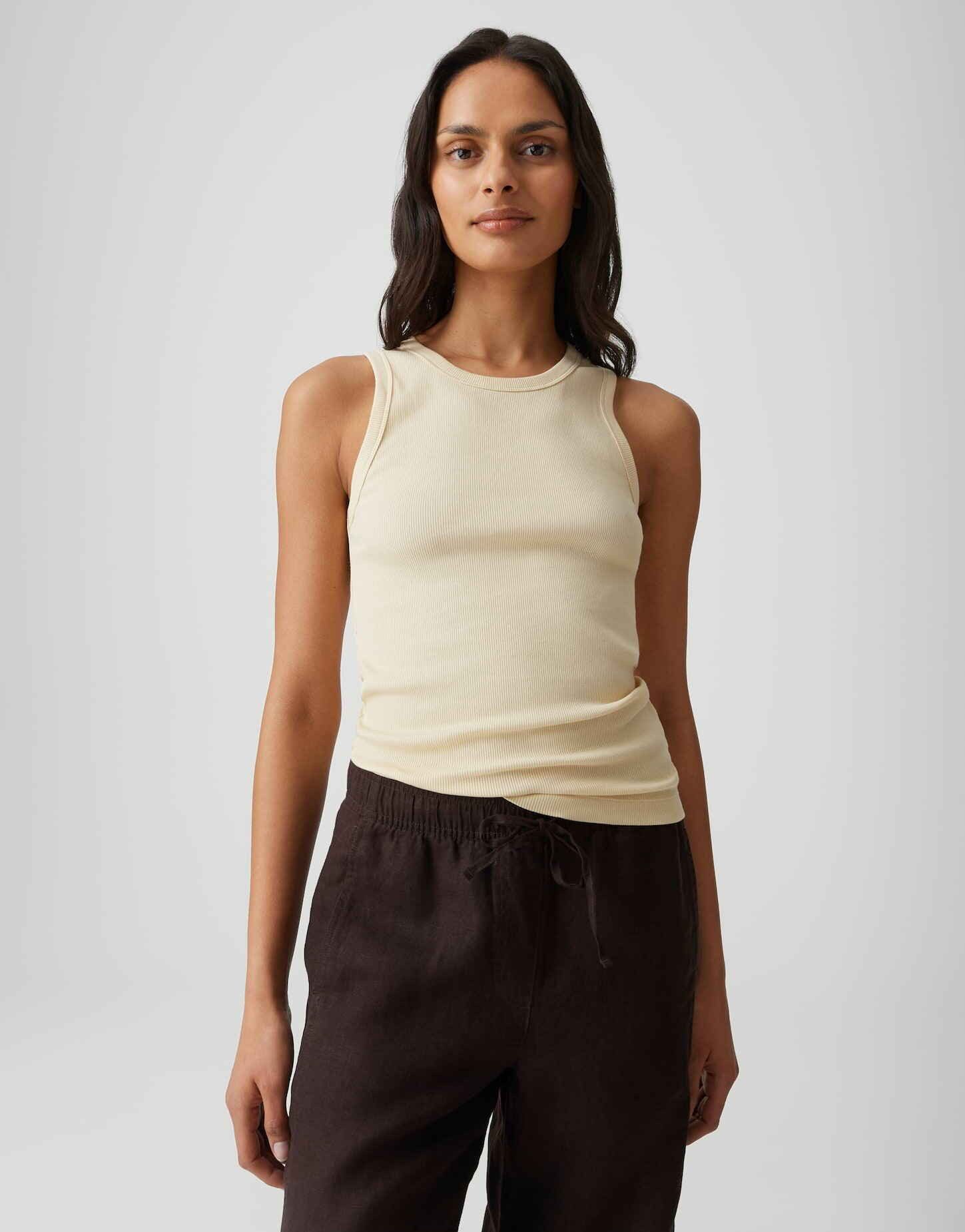 OPUS Tanktop Ilesso aus Baumwolle in schmaler Passform Ärmellos geschnitten für sommerliche Looks