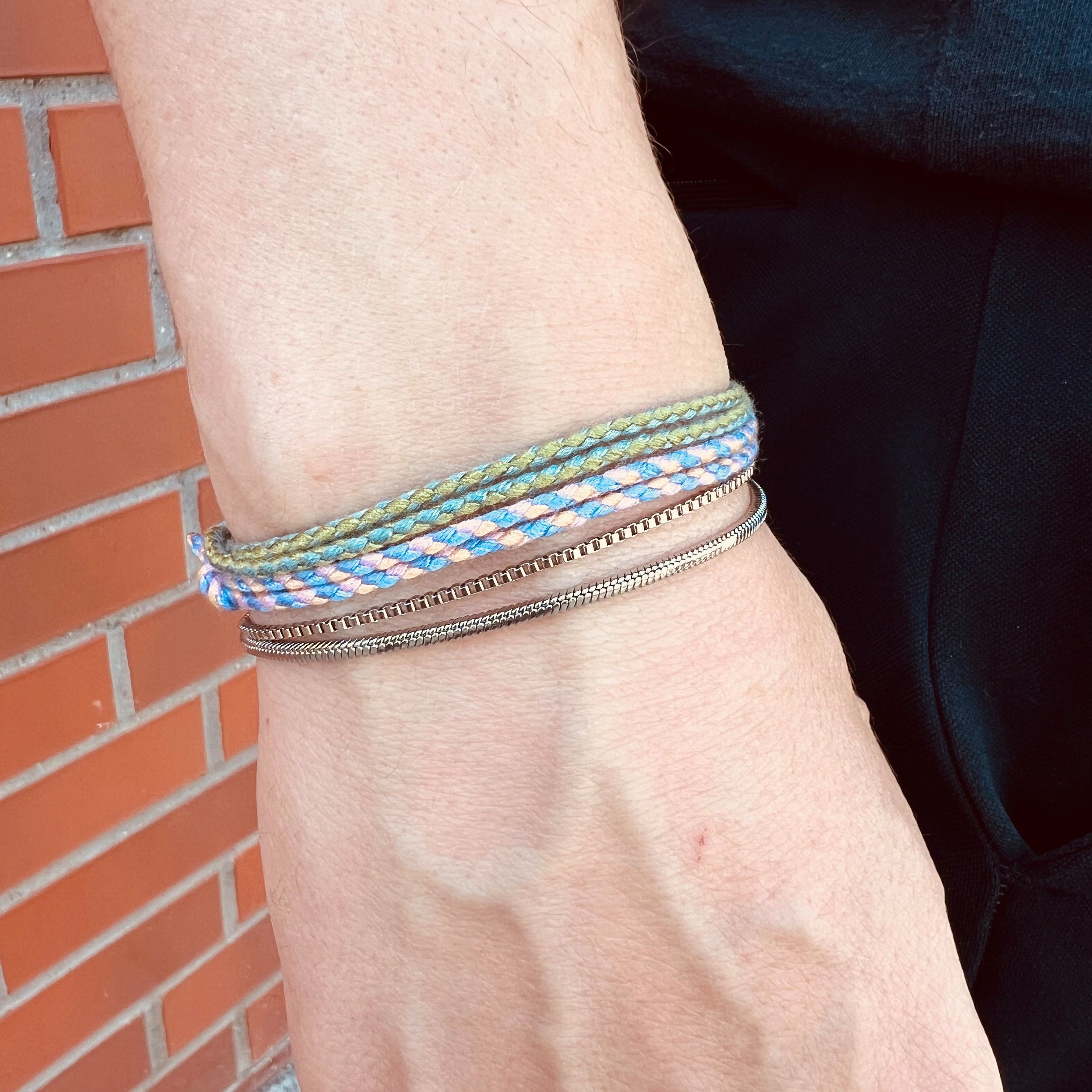 Made by Nami Armband Set Armband Herren Damen bunt mit verschiedenen Armbändern, aus Stoff und Edelstahl - Schlichtes Design - Wasserfest
