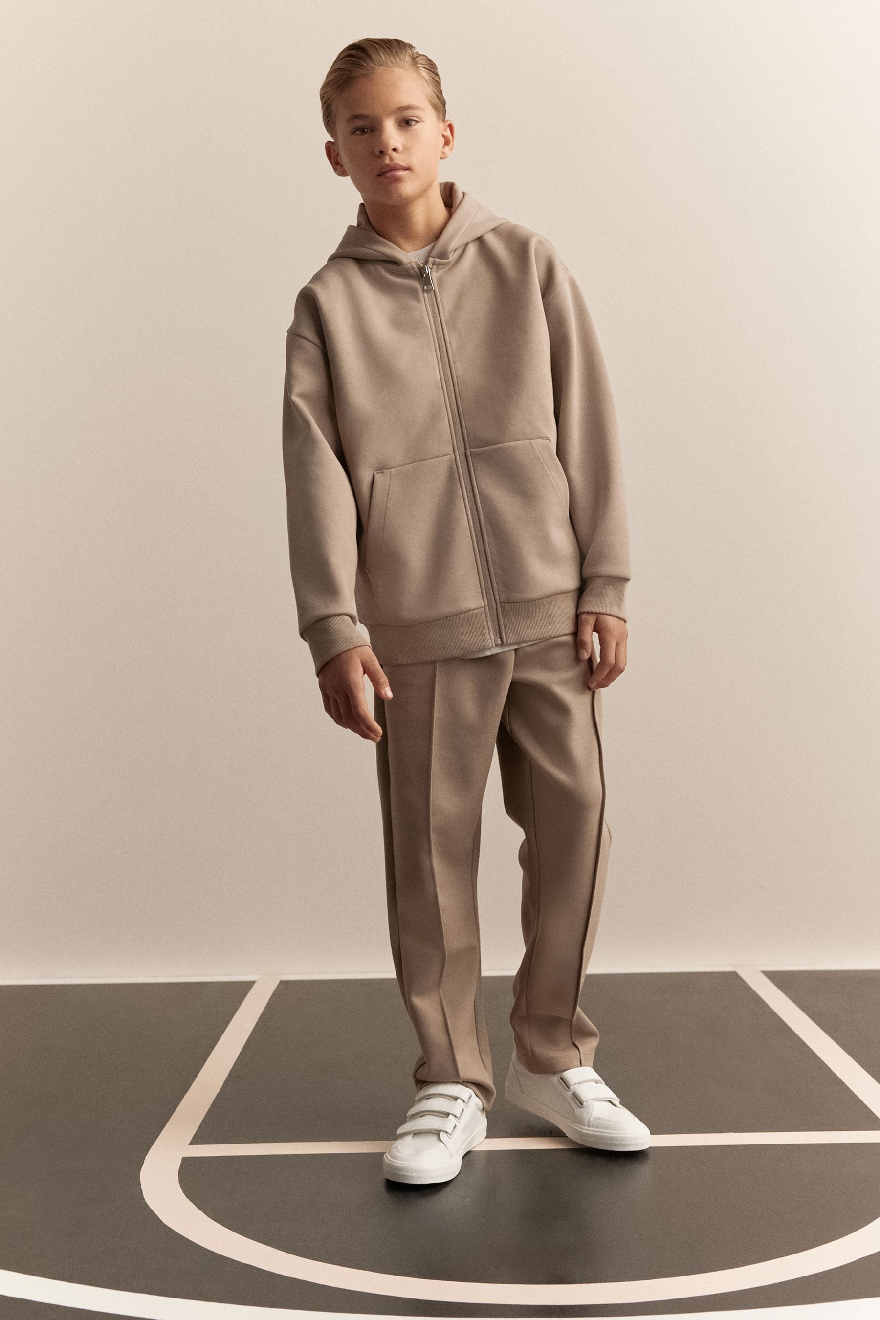Next Jogginganzug Smarte Kapuzenjacke und Jogginghose im Set (2-tlg)