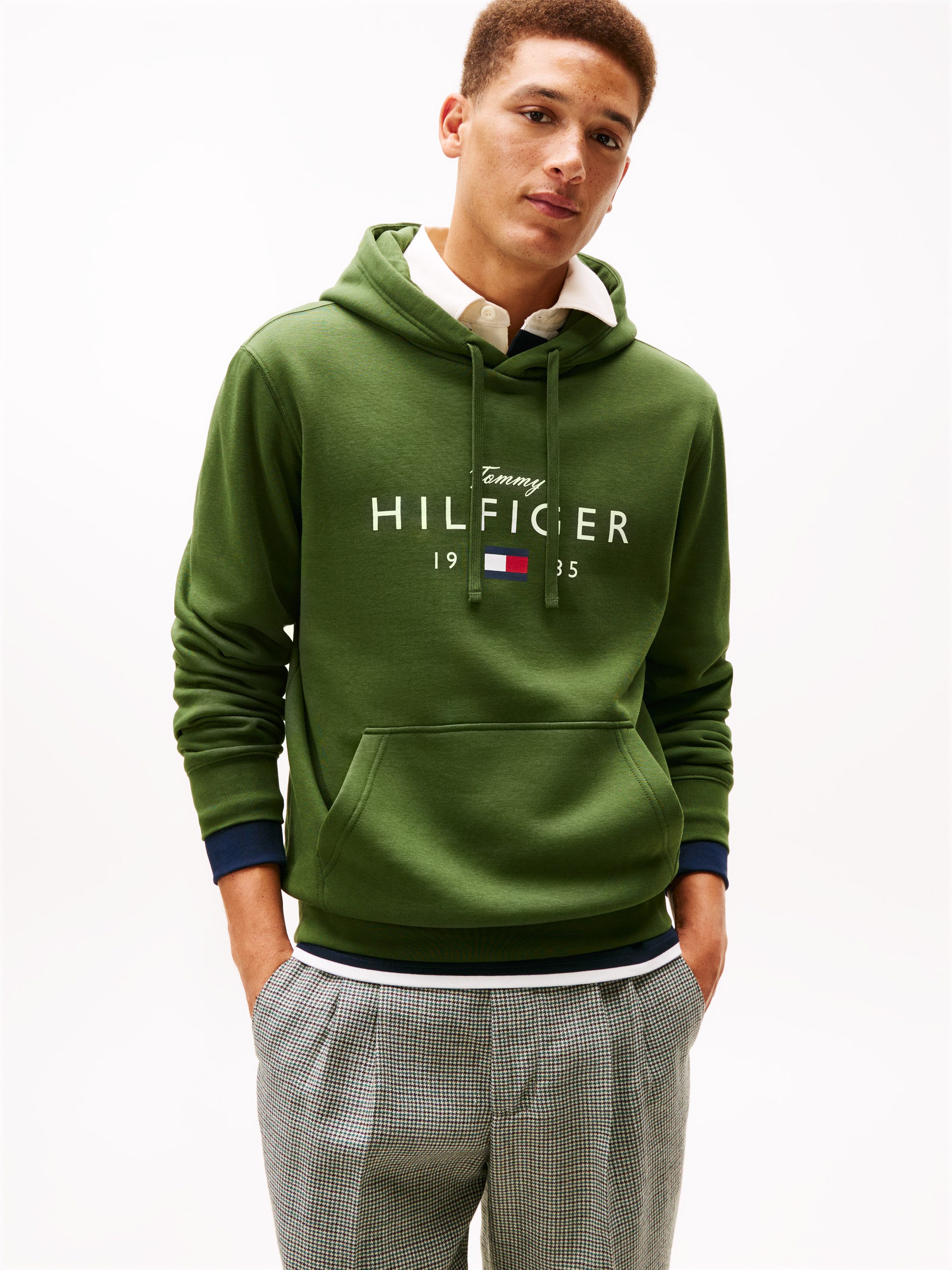 Tommy Hilfiger Hoodie BRAND LOVE BIG HILFIGER mit Logo-Grafik, normale Pass günstig online kaufen