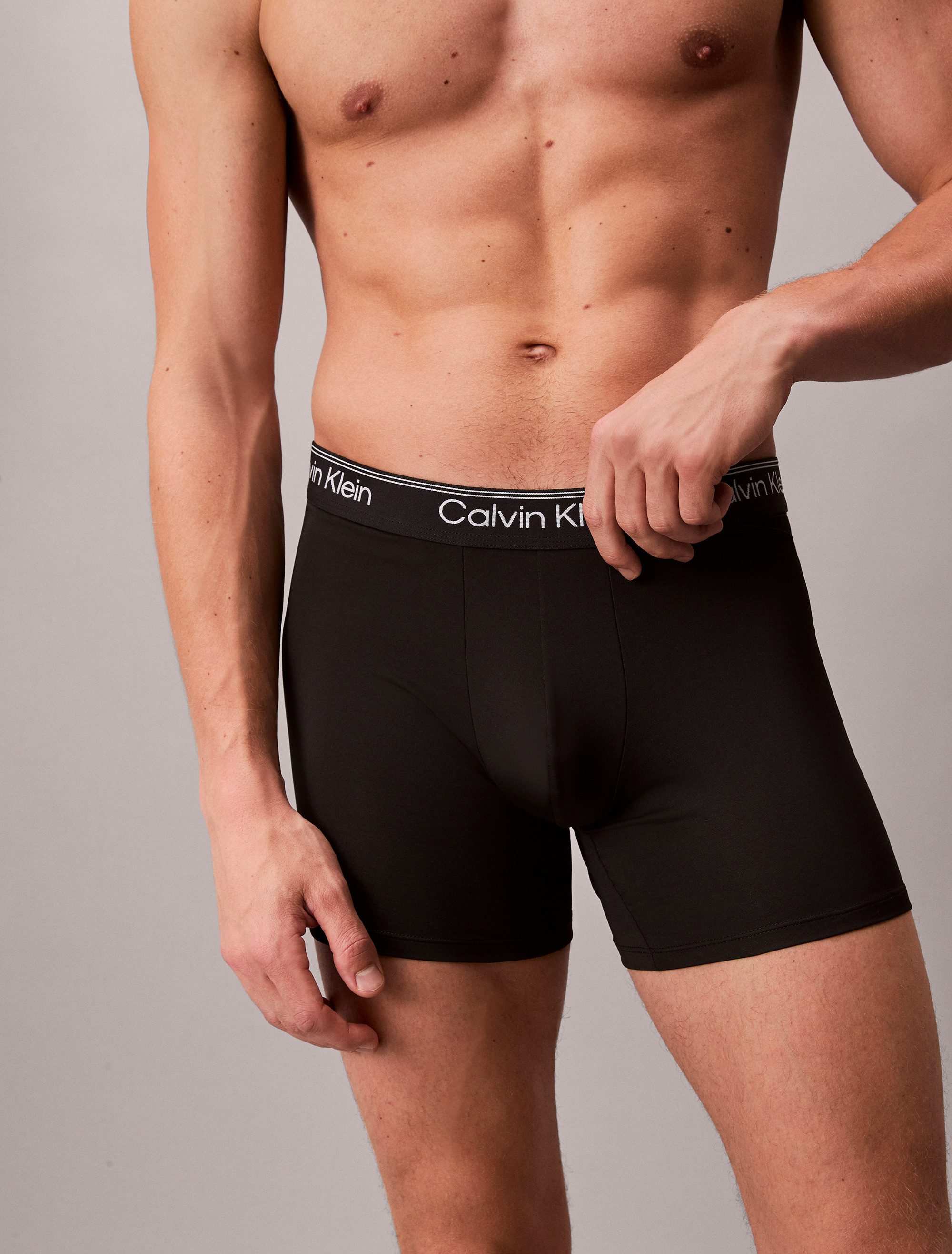 Calvin Klein Underwear Boxer BOXER BRIEF 3PK (Packung, 3er-Pack) mit längerem Bein & Logo-Elastikbund