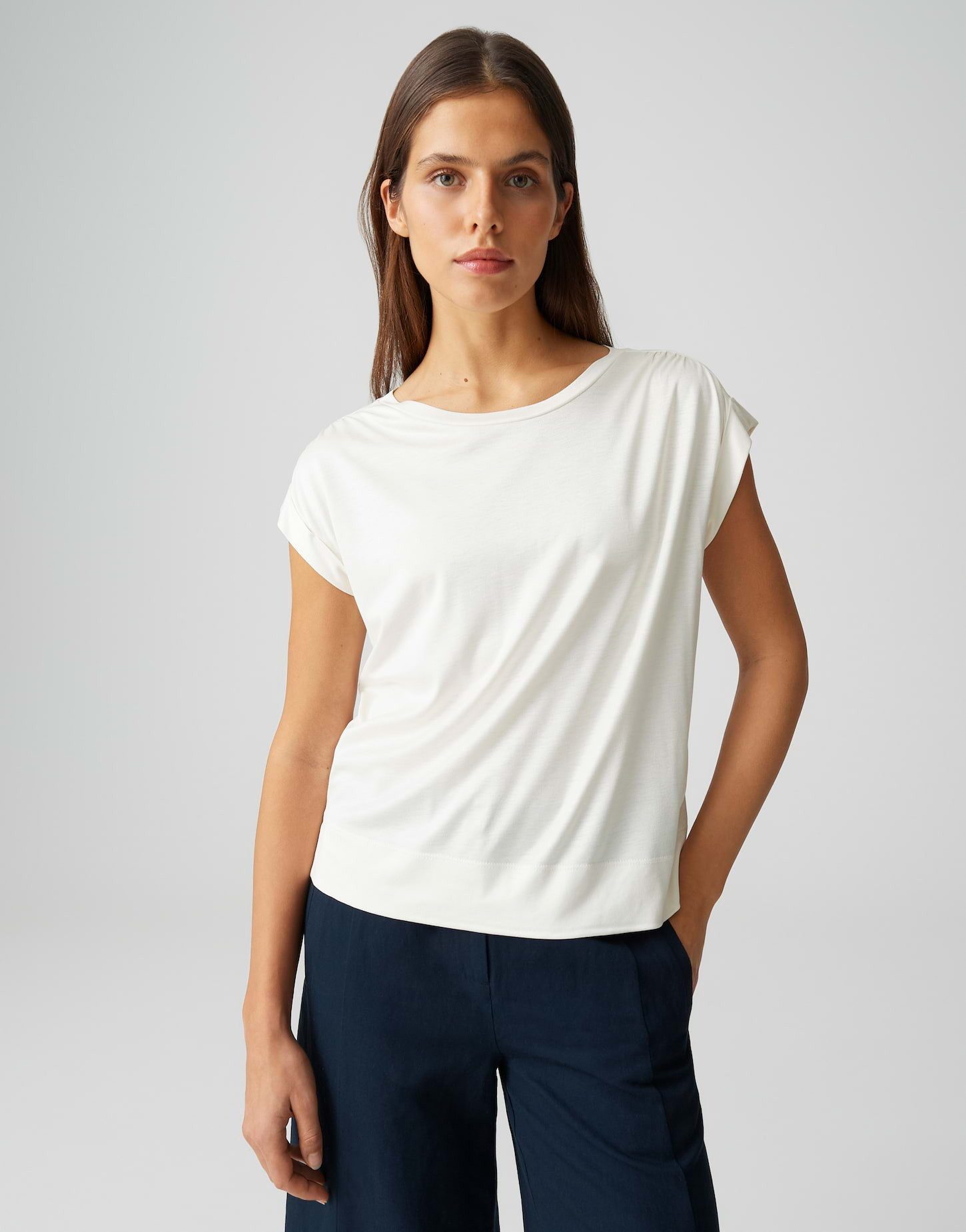 OPUS Kurzarmshirt Sosilla aus Jersey mit lockerer Passform matter Glanz in der Oberfläche, glatter Griff, Casual