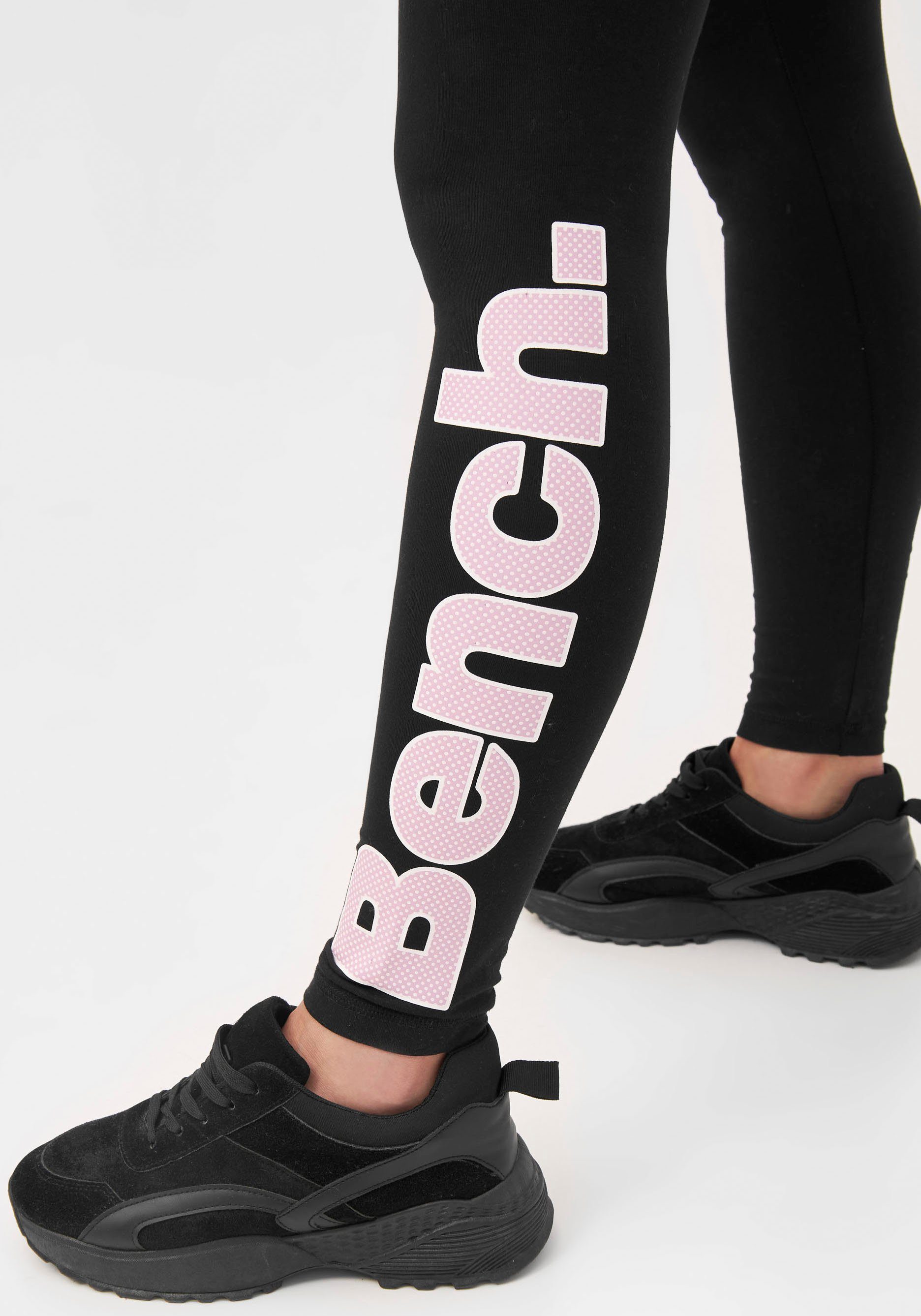 Bench. Leggings ELIRA mit BLACK Logoschriftzug