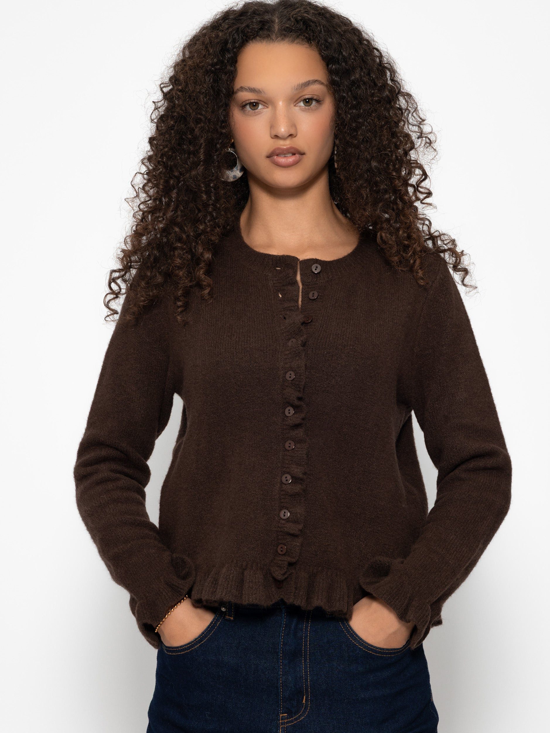 SASSYCLASSY Cardigan Elegante Strickjacke Damen mit Rüschendetails Feminine günstig online kaufen