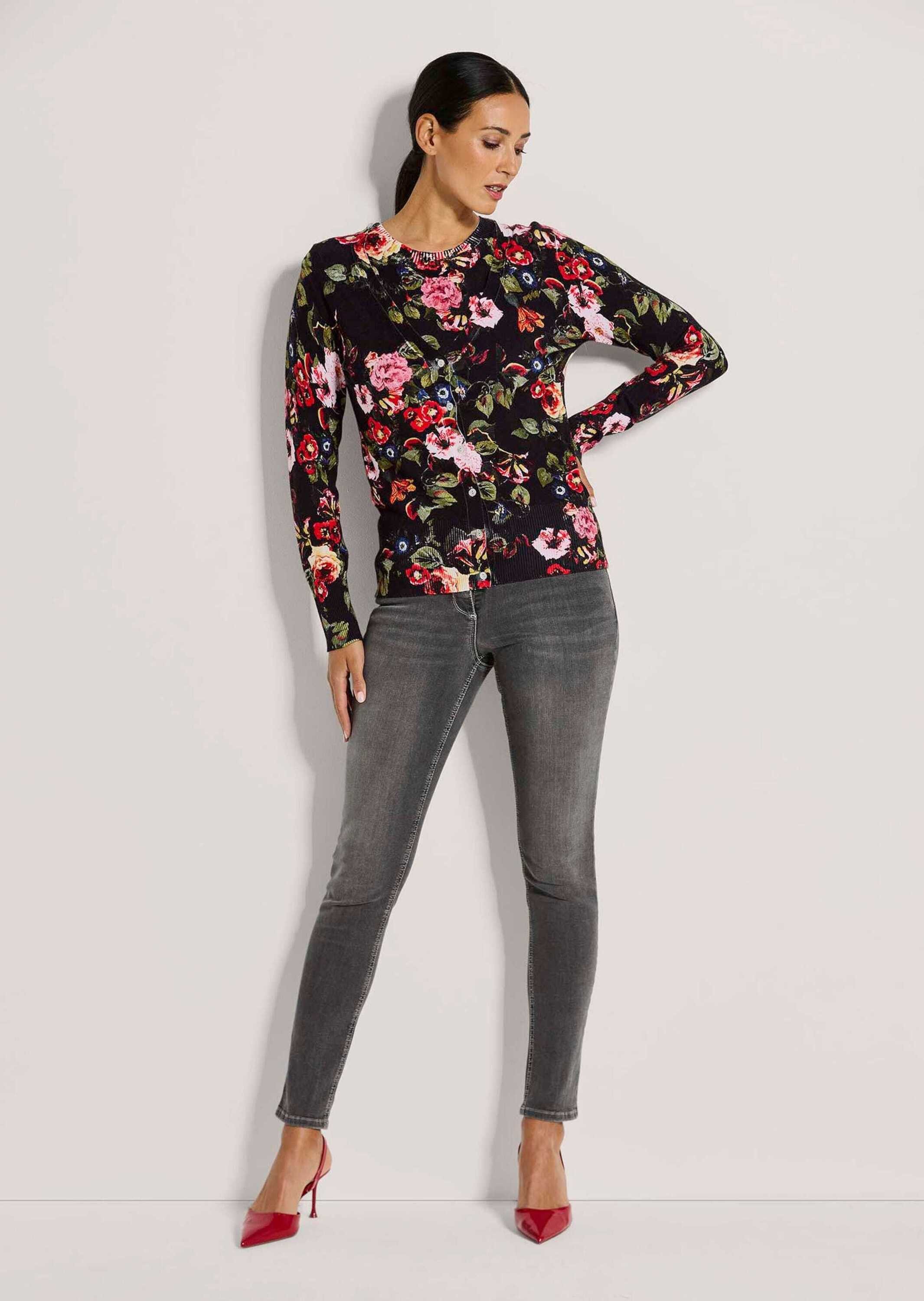 MADELEINE Strickjacke Strickjacke mit Unikat-Print günstig online kaufen