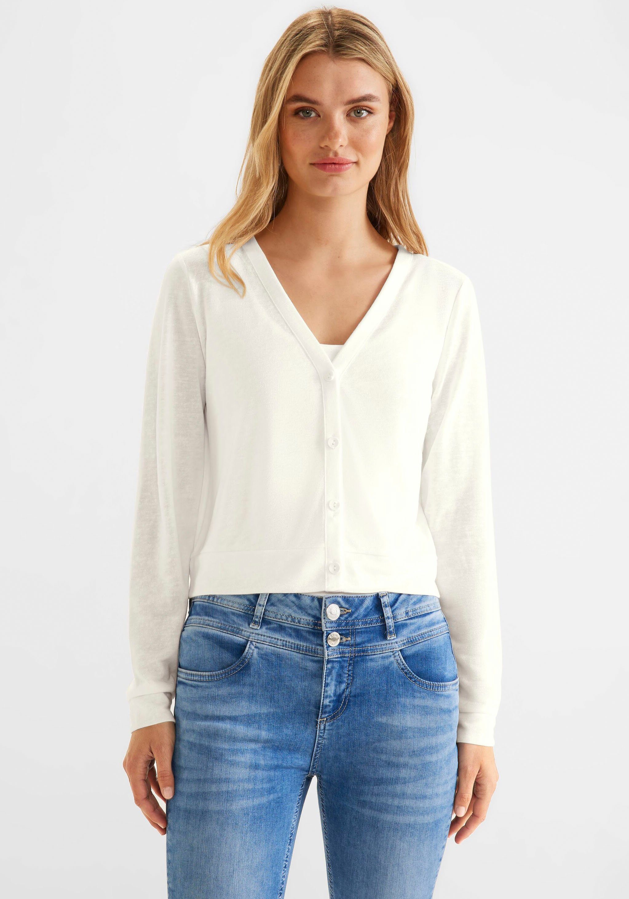 ONE offwhite Cardigan V-Ausschnitt mit STREET