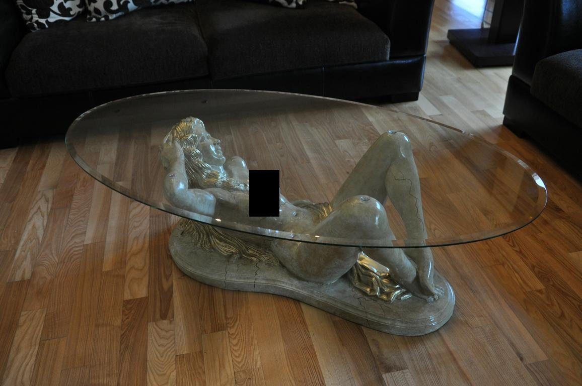 JVmoebel Couchtisch Glastisch Skulptur Figur Couchtisch für stilvolles Wohnen, Made in Europa